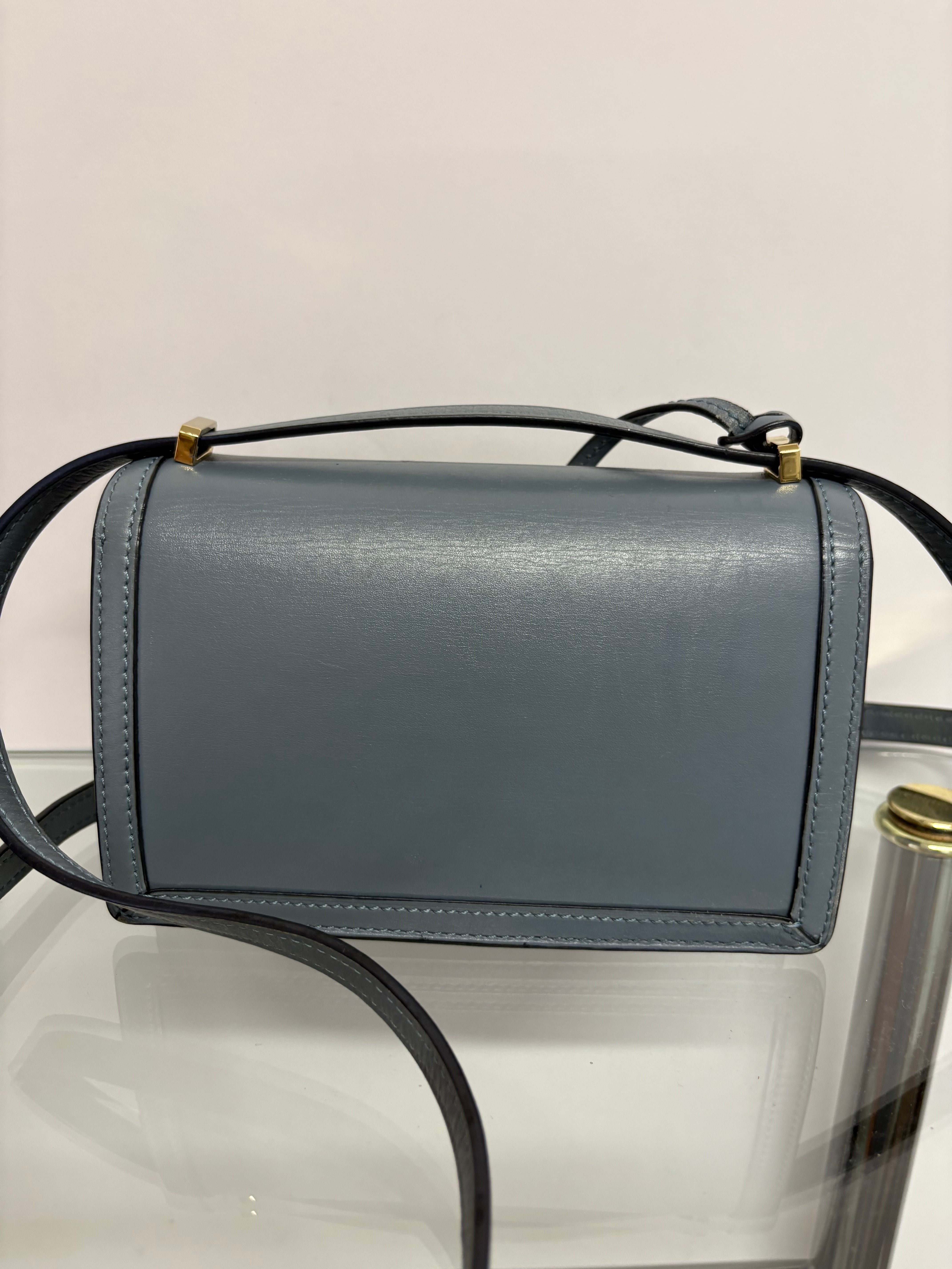 Loewe Barcelona Mini Azul grisáceo claro