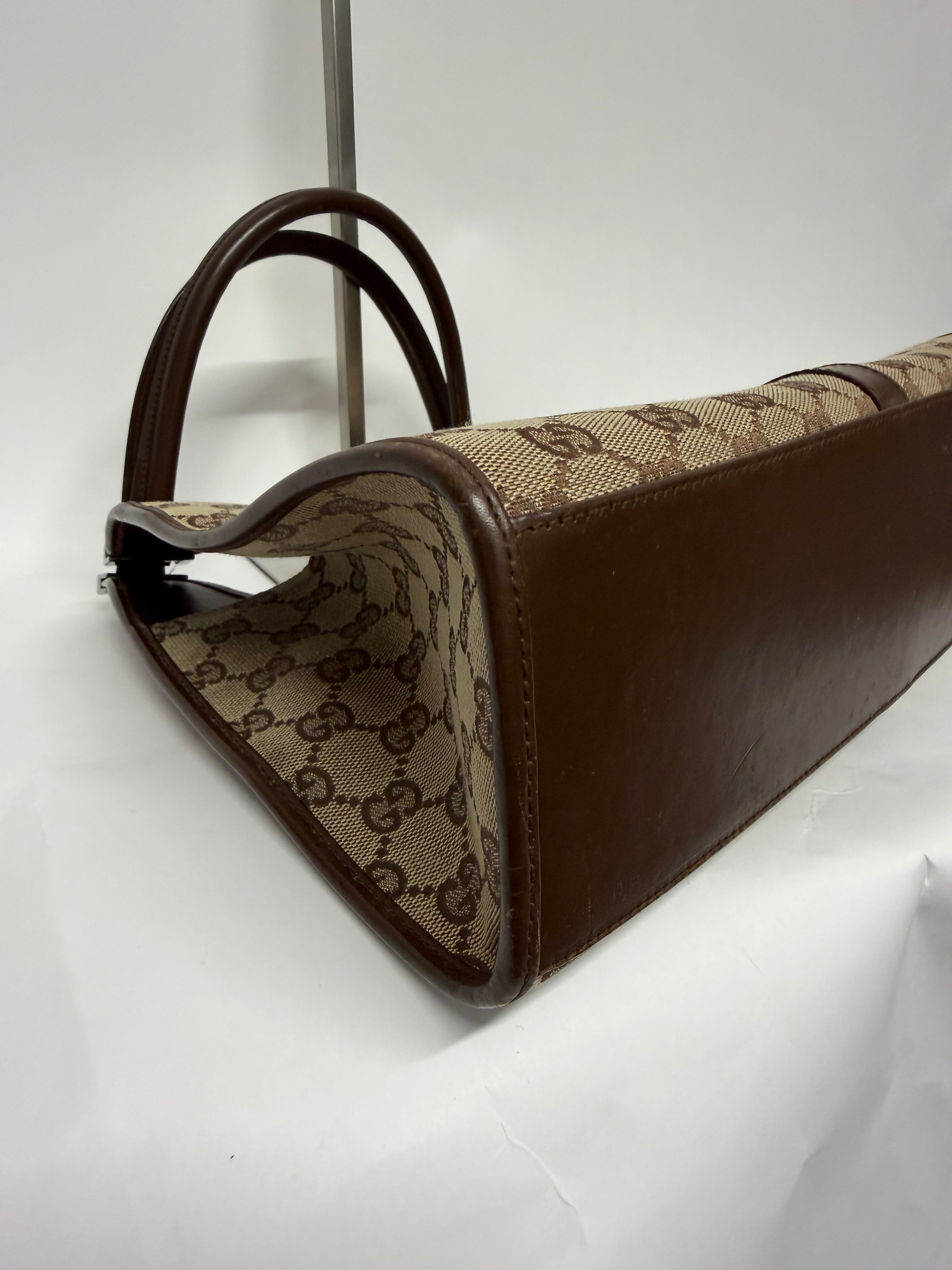 Gucci GG Canvas Handbag Vintage 1998 Marrón