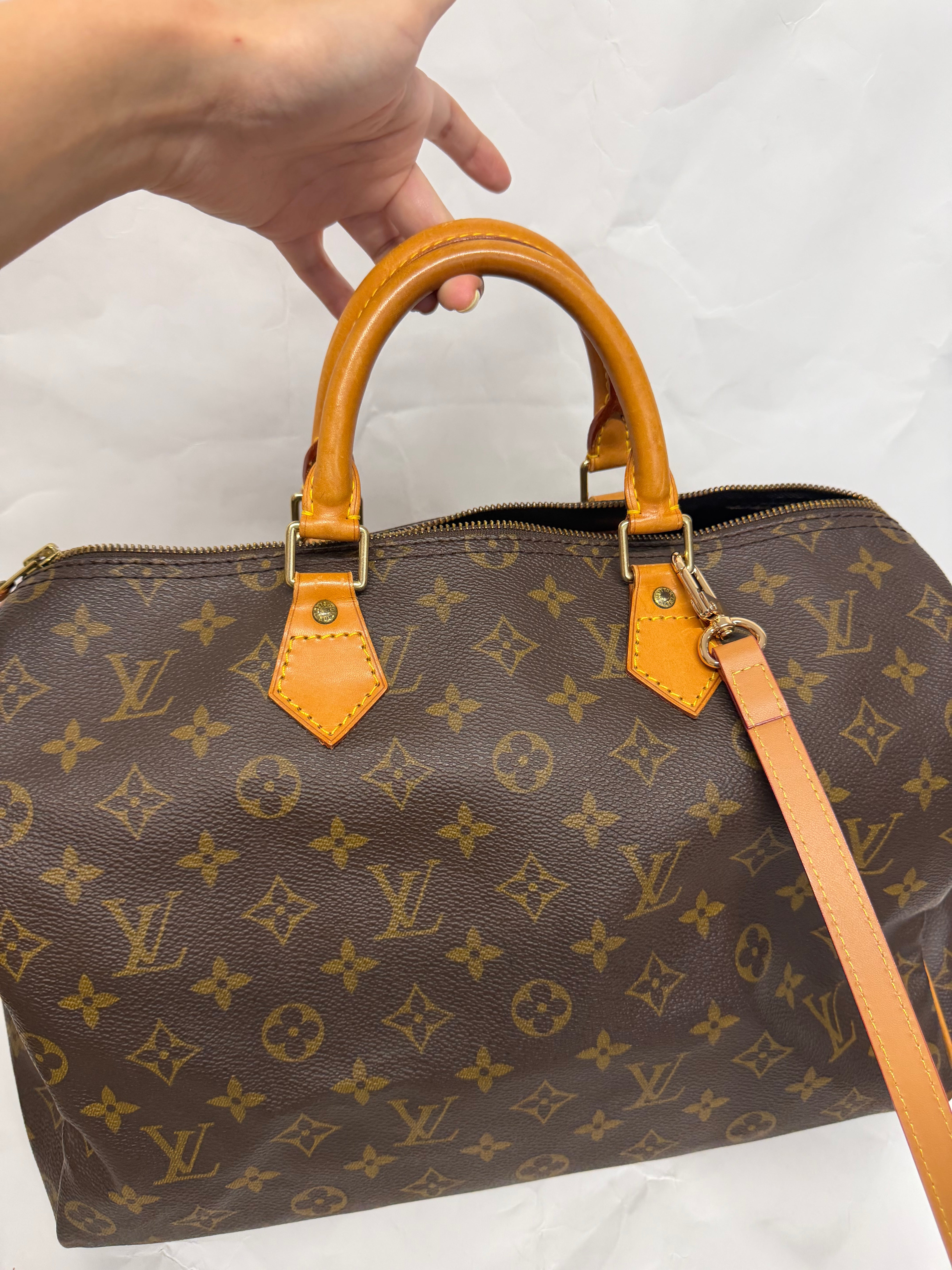 Louis Vuitton Speedy 35 Monogram SP0974