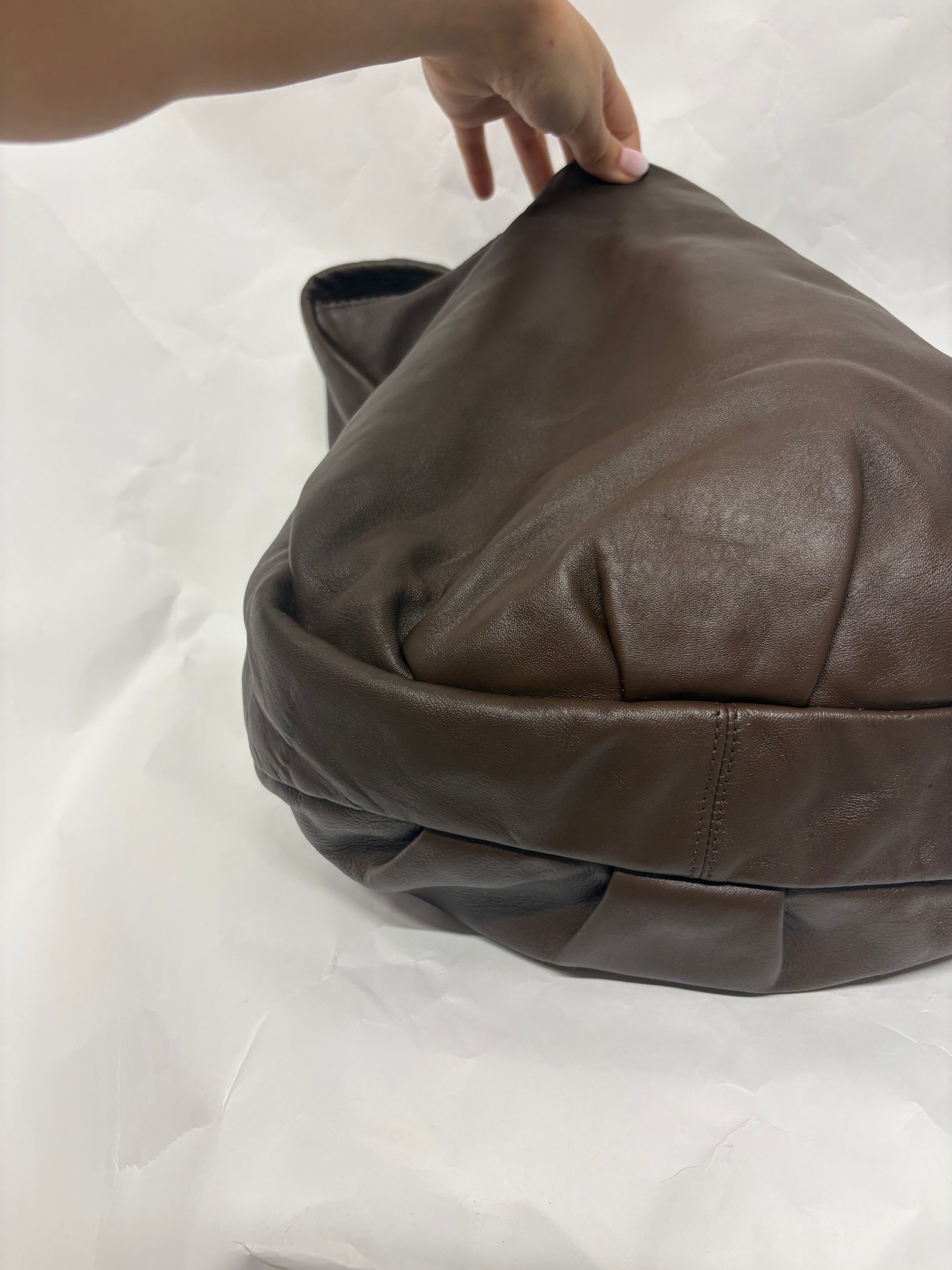 Loewe hobo vintage marron con cartera incluida