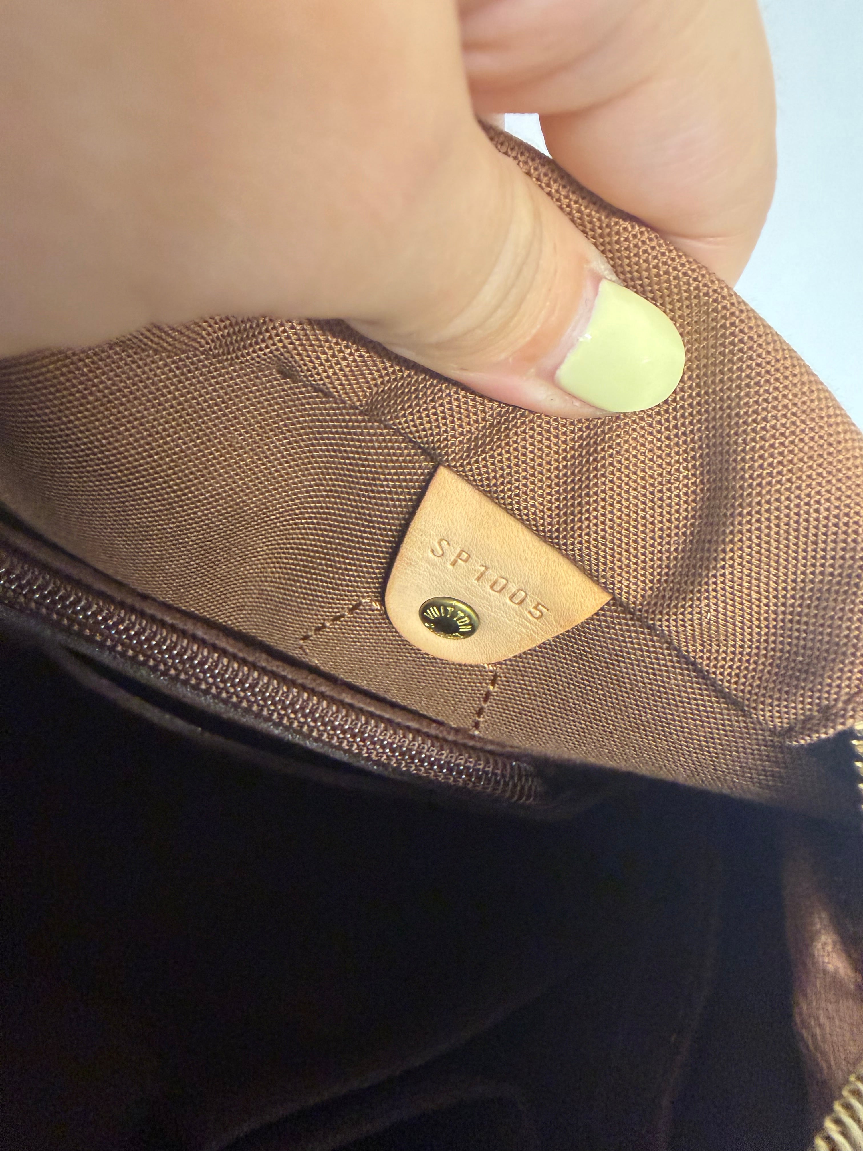 Louis Vuitton Speedy 25 SP1005
