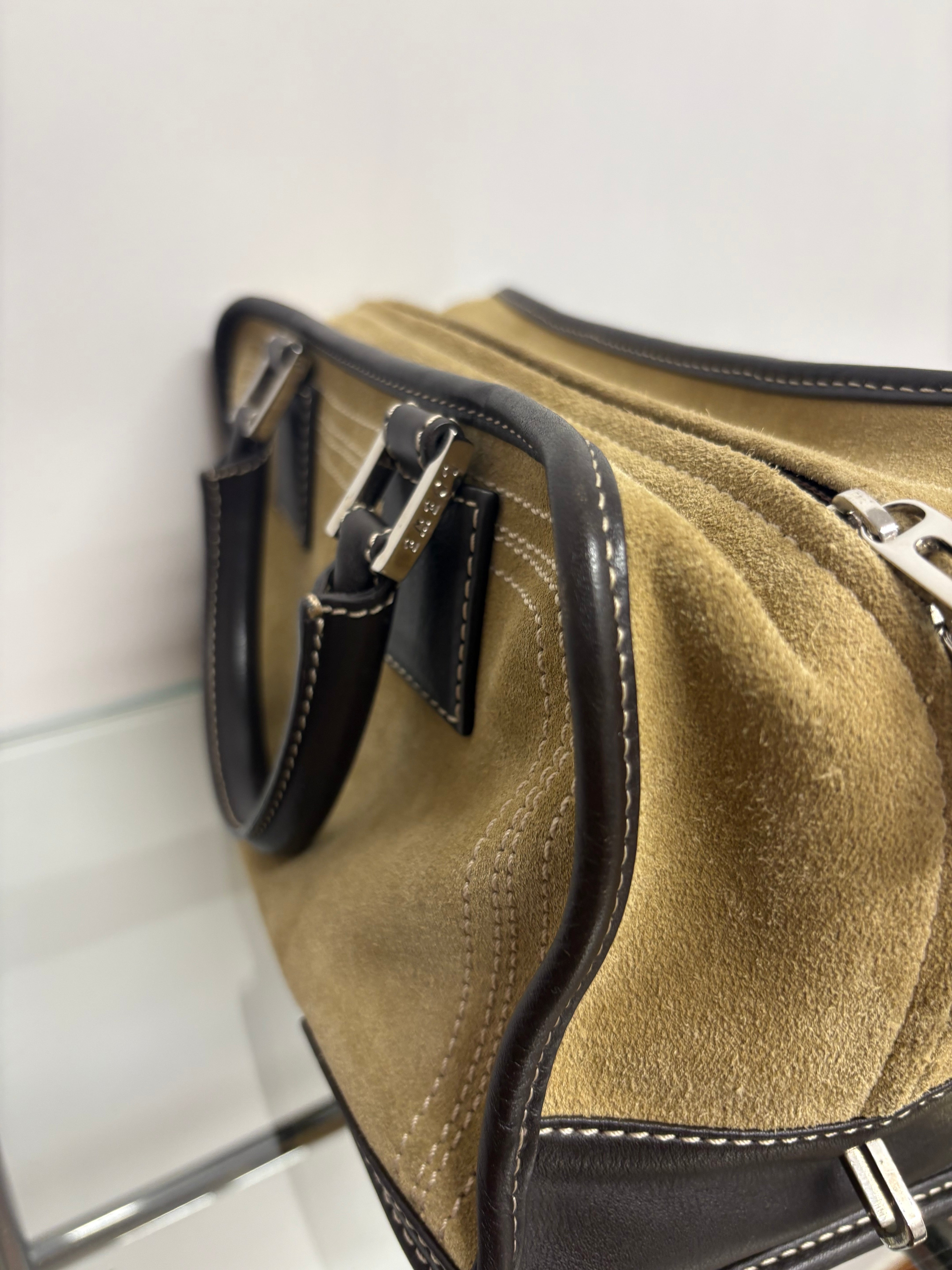 Loewe amazona 30 vintage ante beige y marrón