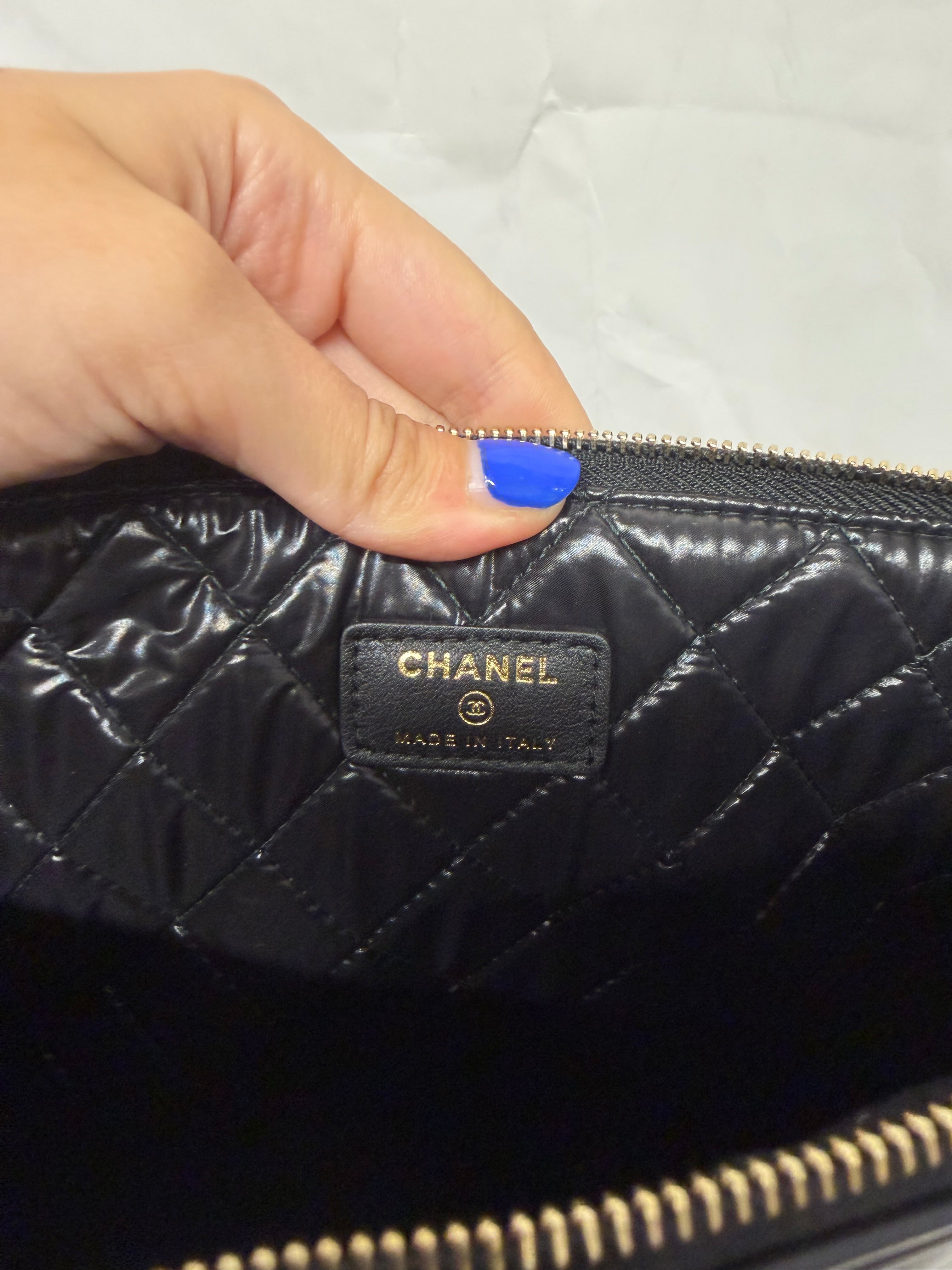 Chanel Boy O-Case Large | Lambskin Negro Gold