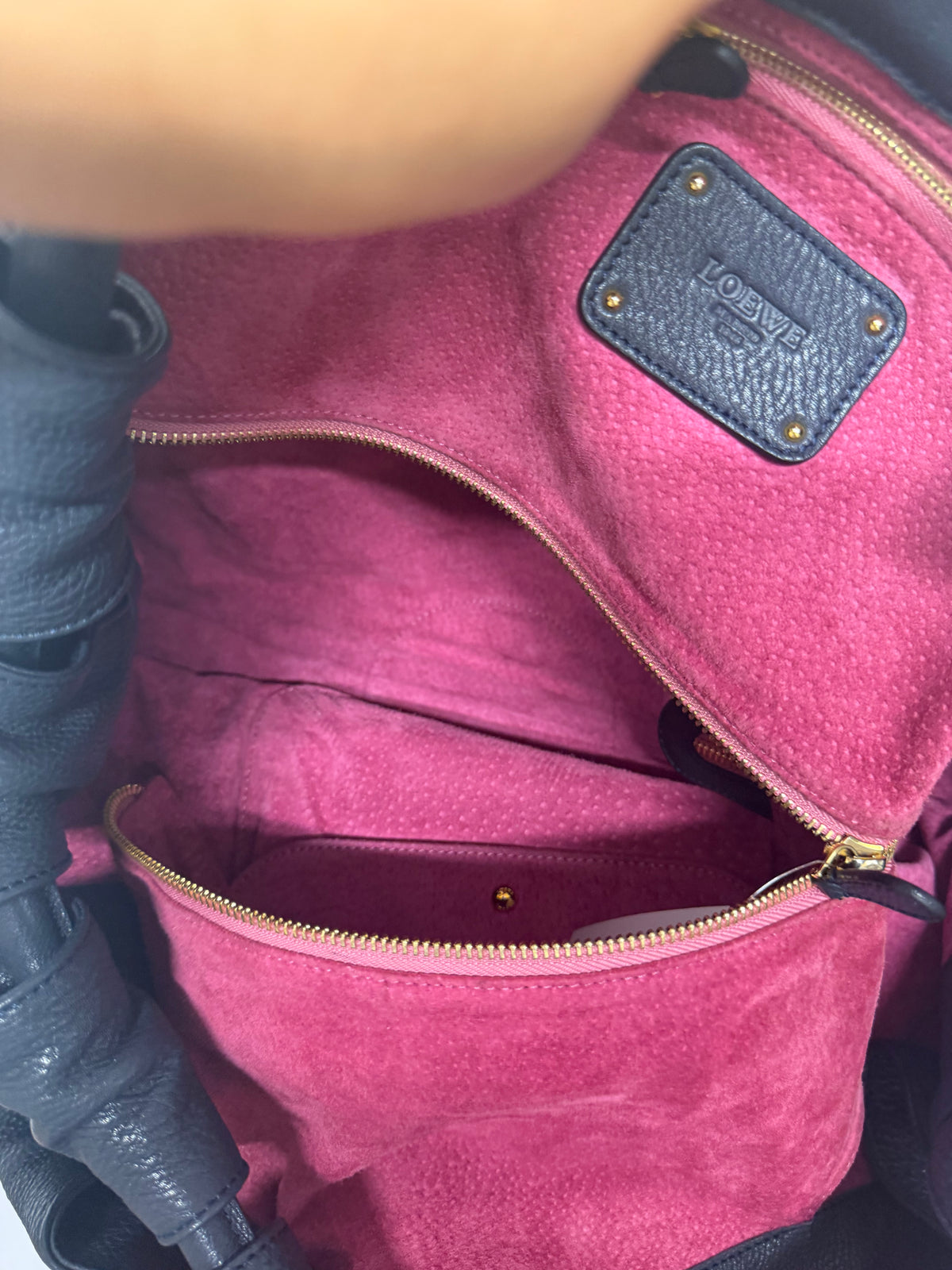 Loewe Aire Grande Piel Granulada Azul Marino