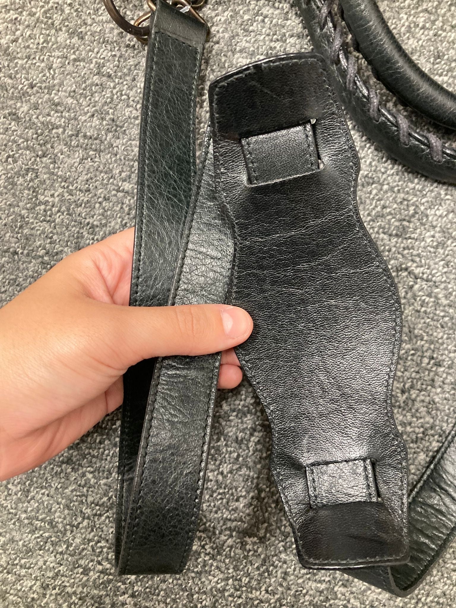 Balenciaga City Classic bandolera – Piel verde oscuro