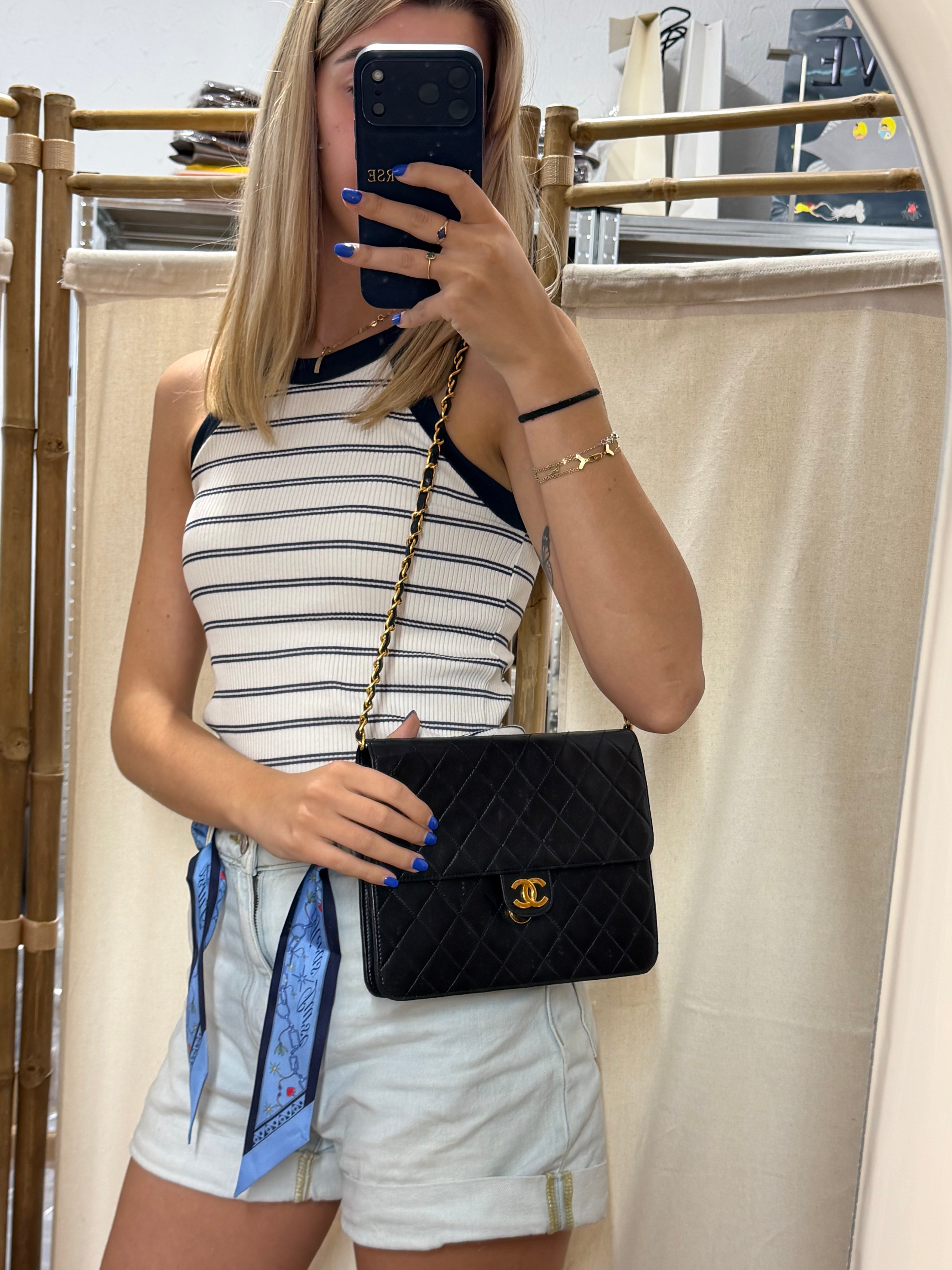 Chanel Push-Lock Lambskin Chain Shoulder Bag | Serie 4