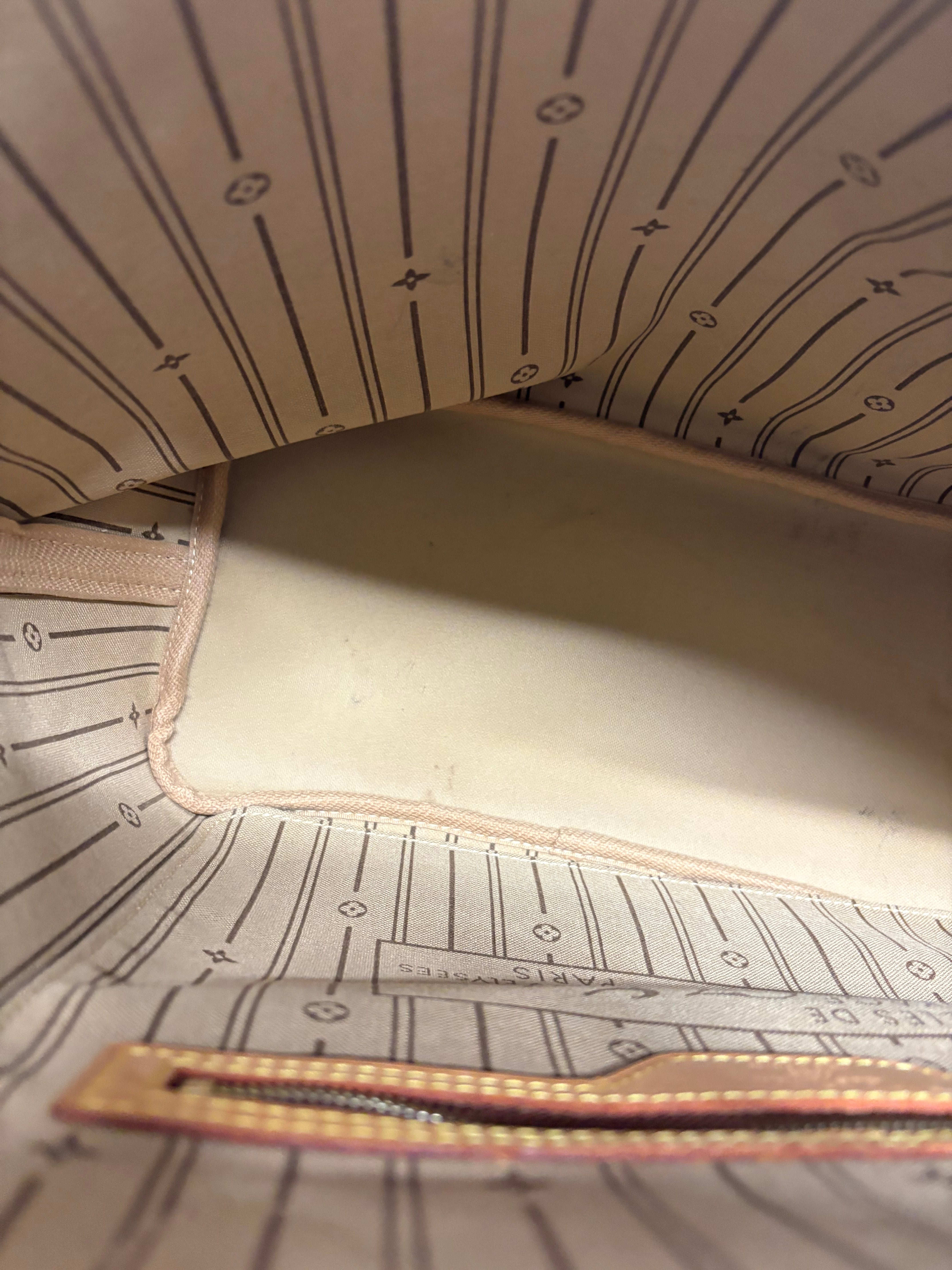 Louis Vuitton Neverfull MM Monogram y Beige
