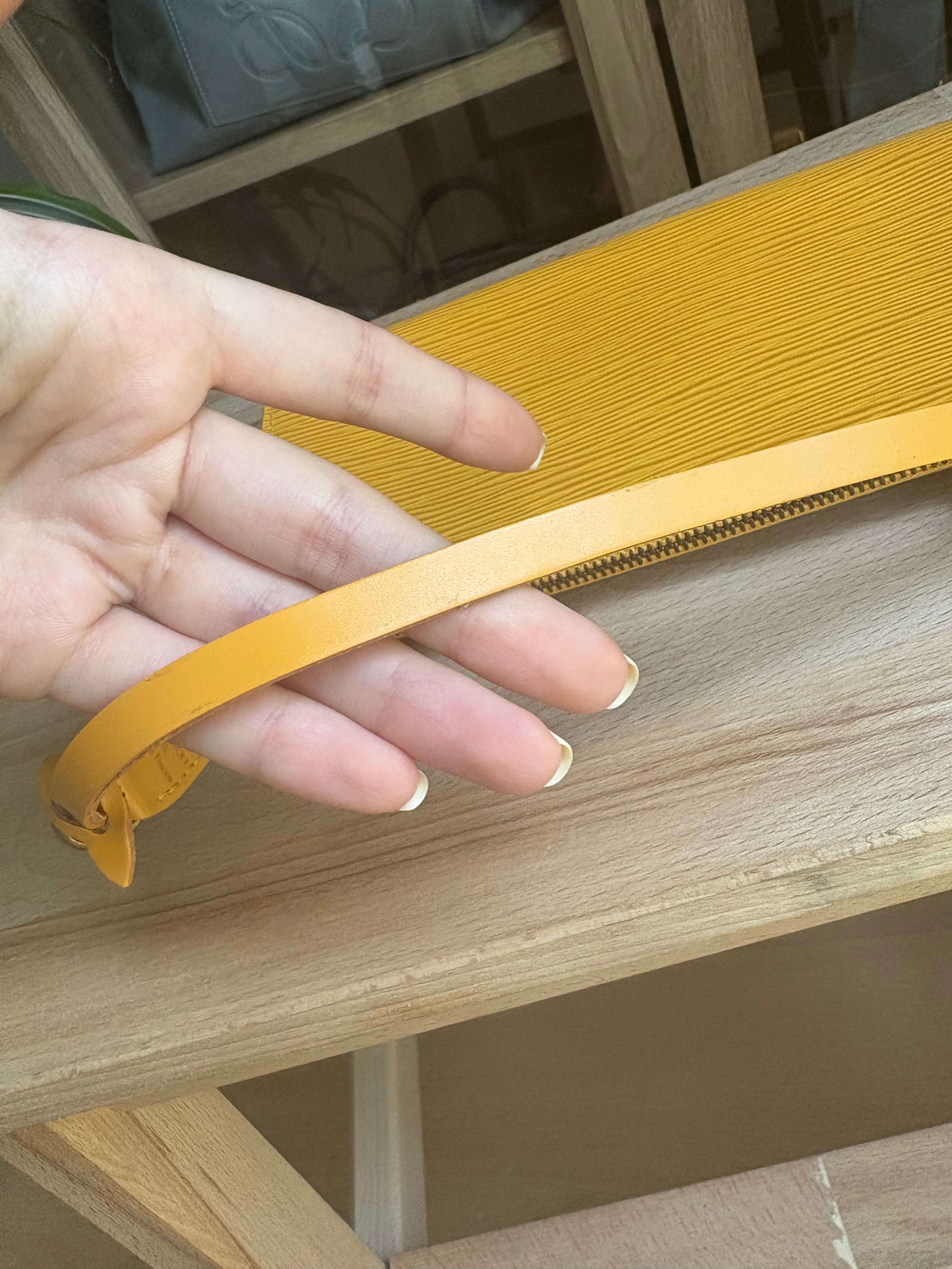LV Epi Amarillo Pochette Tassili Yellow