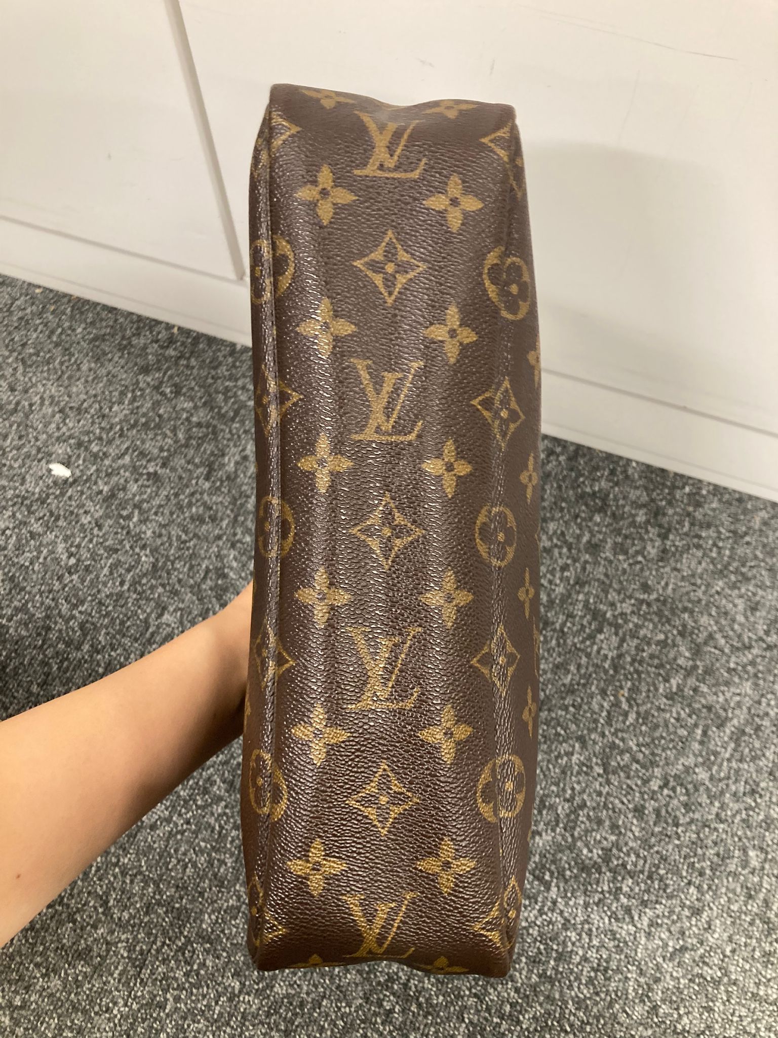 Louis Vuitton Trousse Toilette 28 – Canvas Monogram