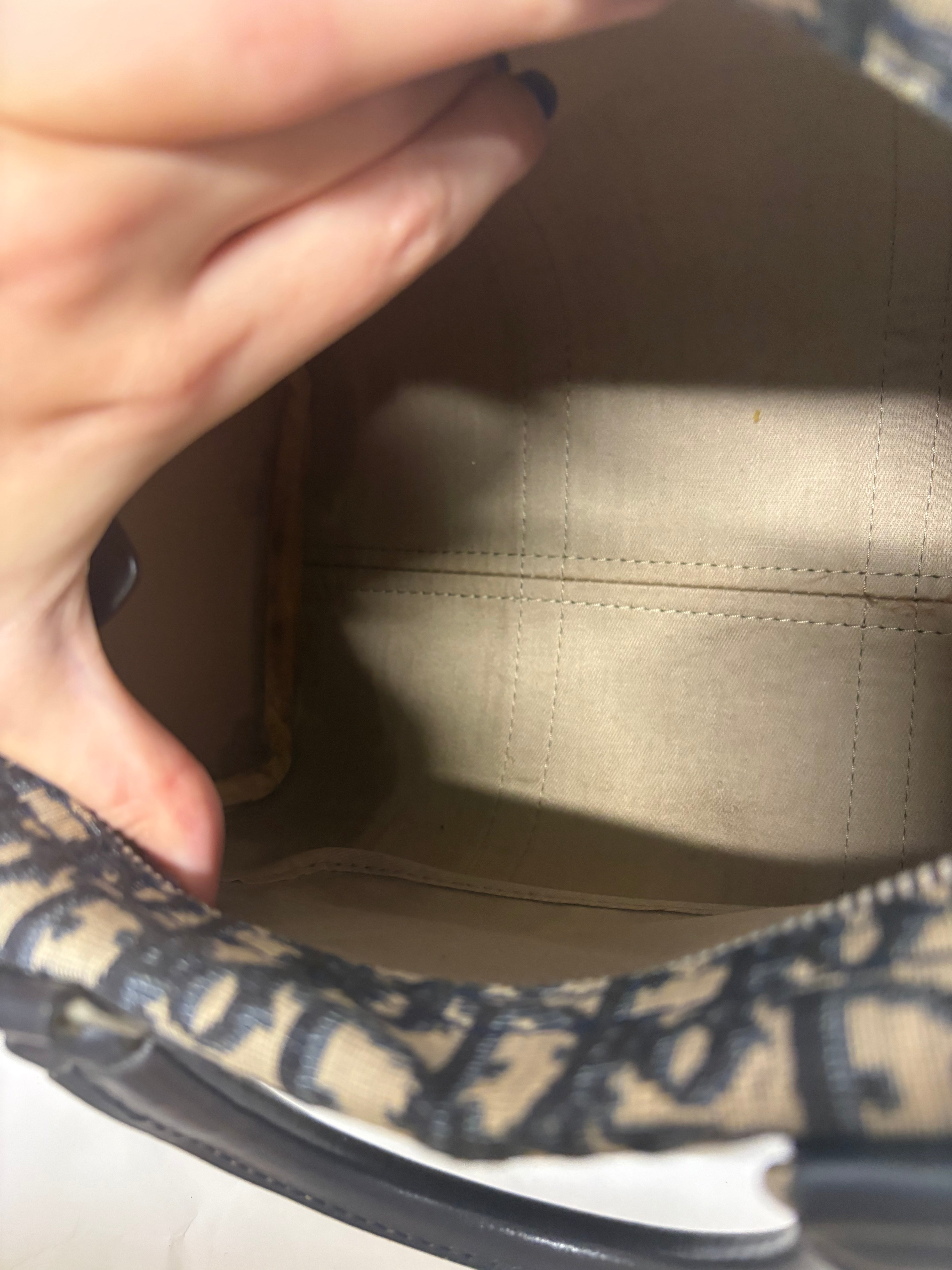 Christian Dior Boston Trotter 30 Azul marino – Con Bandolera