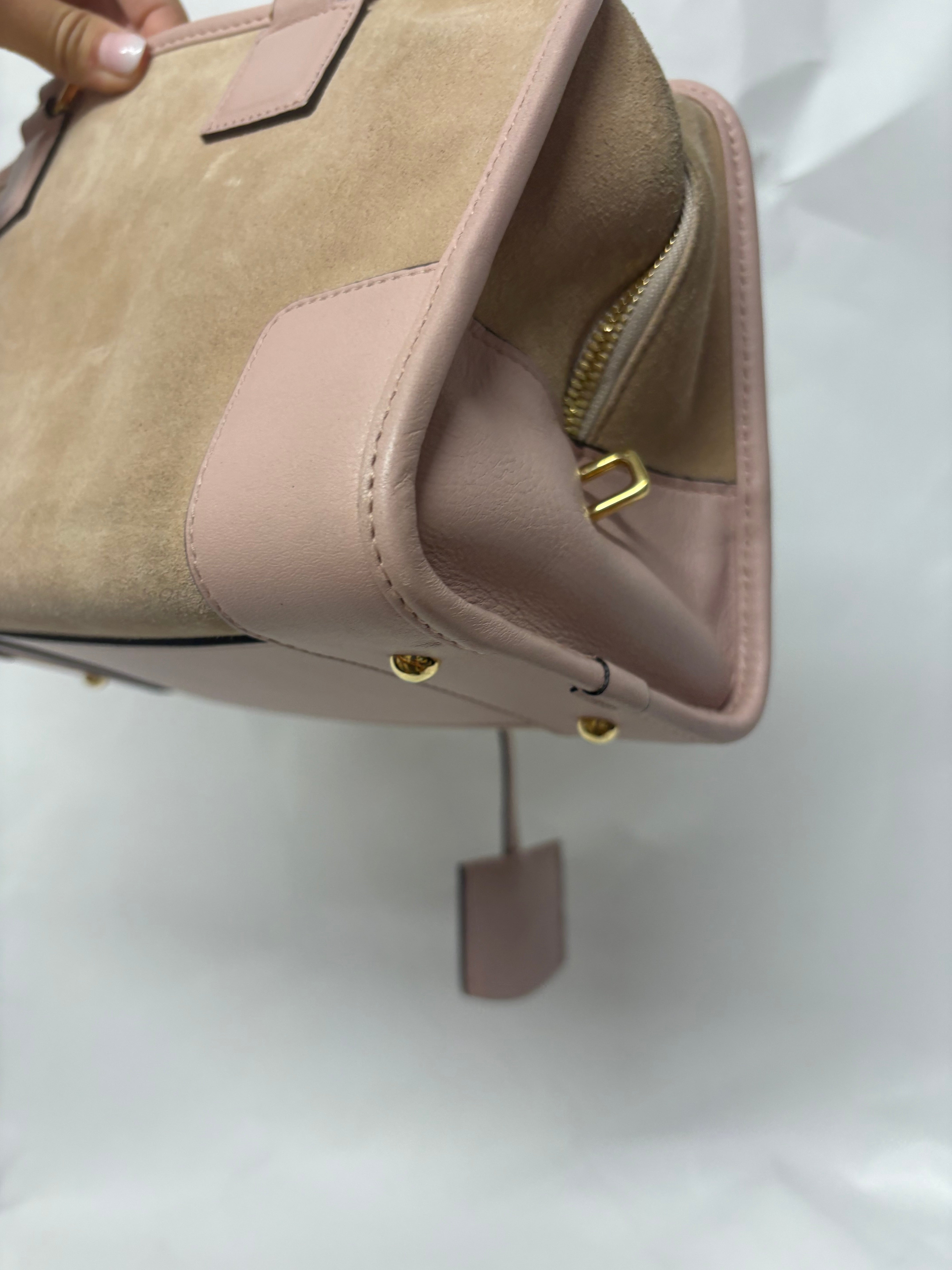 Loewe amazona 30 ante beige y rosa claro