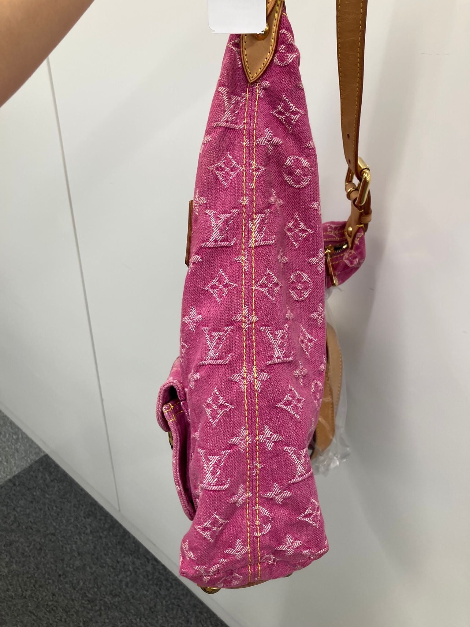 Bolso Louis Vuitton Baggy GM Monogram Denim rosa