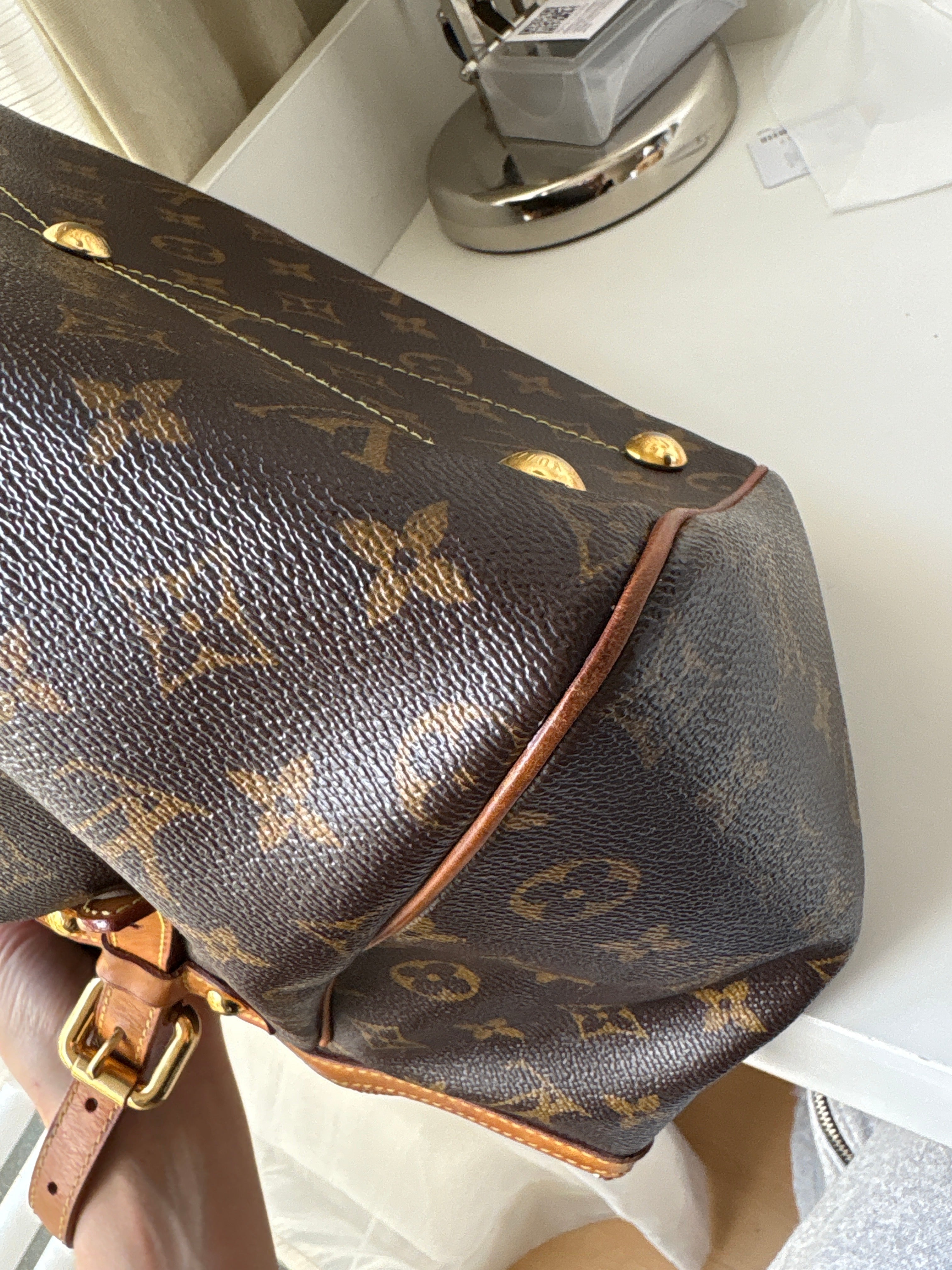 Louis Vuitton Tivoli GM Monogram