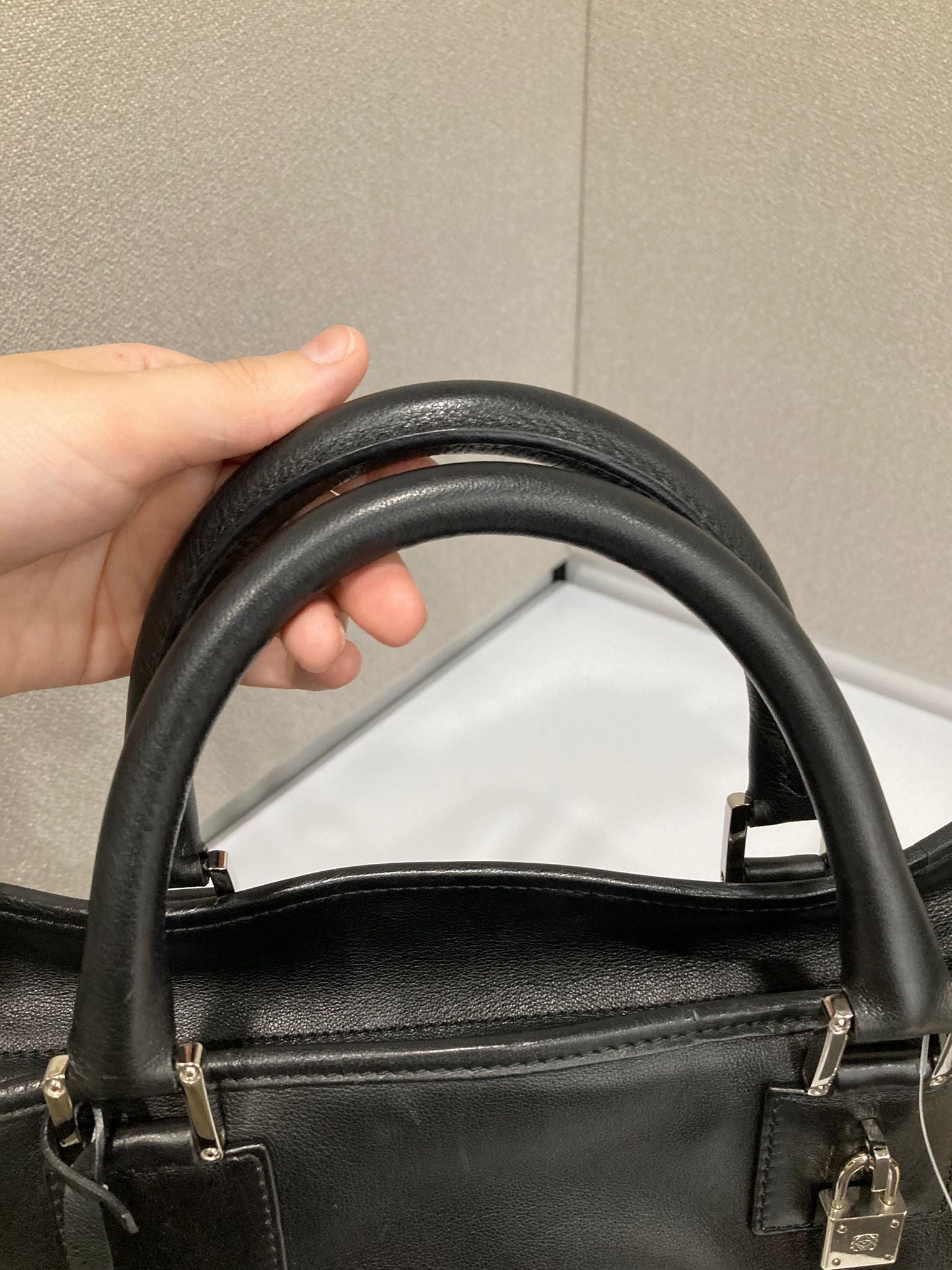 Loewe amazona 35 negro piel vintage