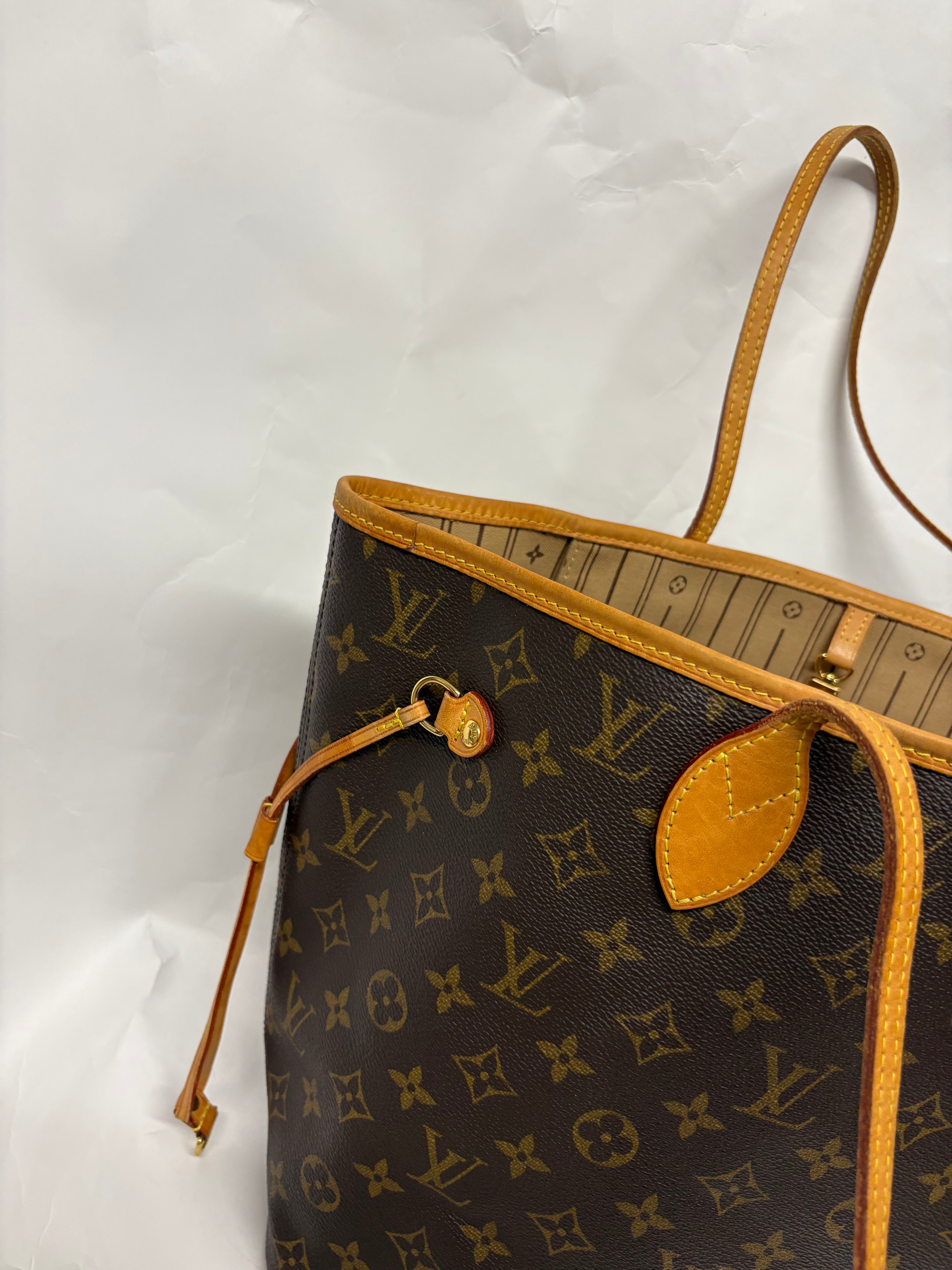 Louis Vuitton Neverfull MM Monogram y Beige