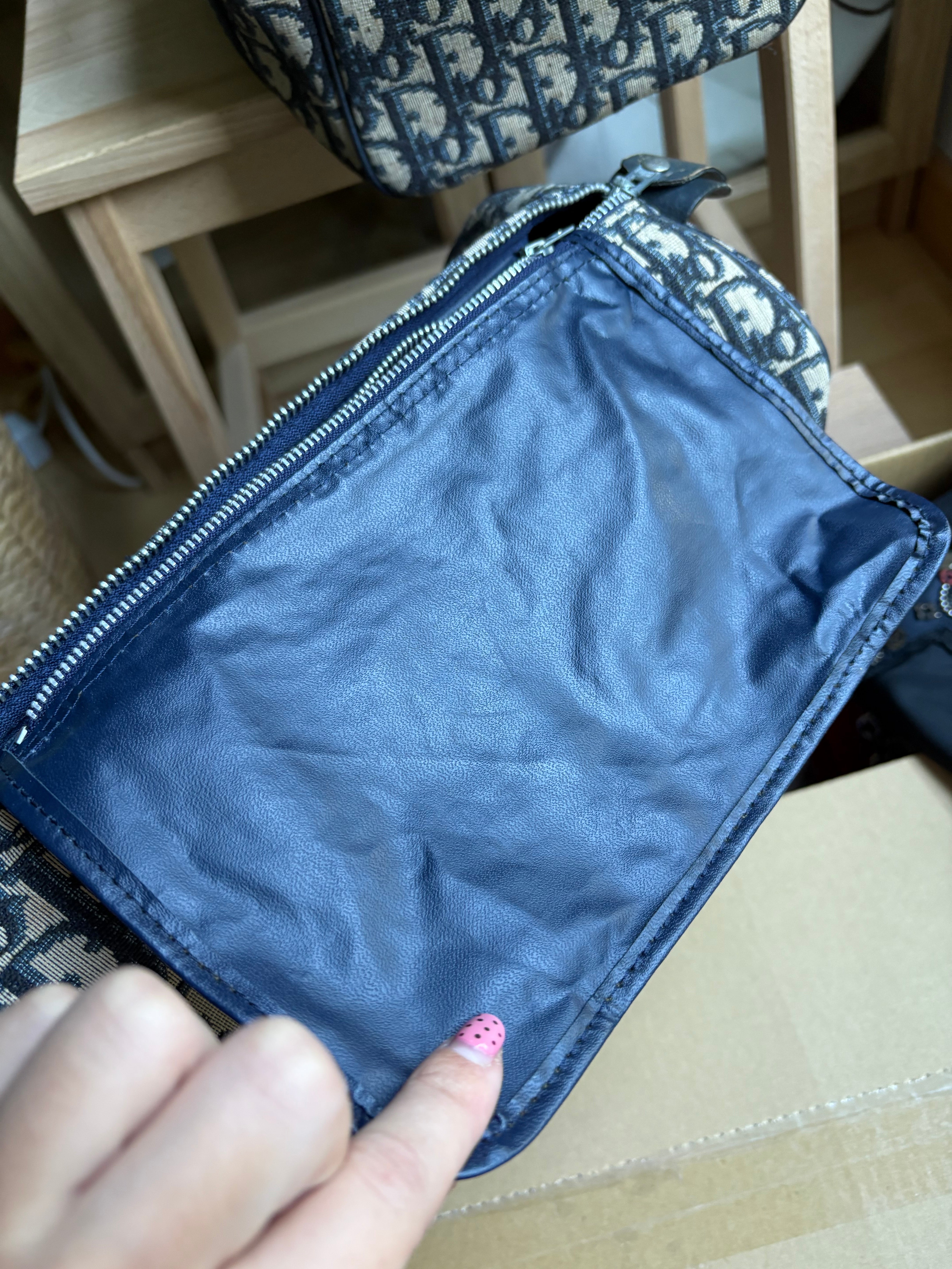 Bolso Dior Trotter Boston monograma Oblique azul marino – Talla 30