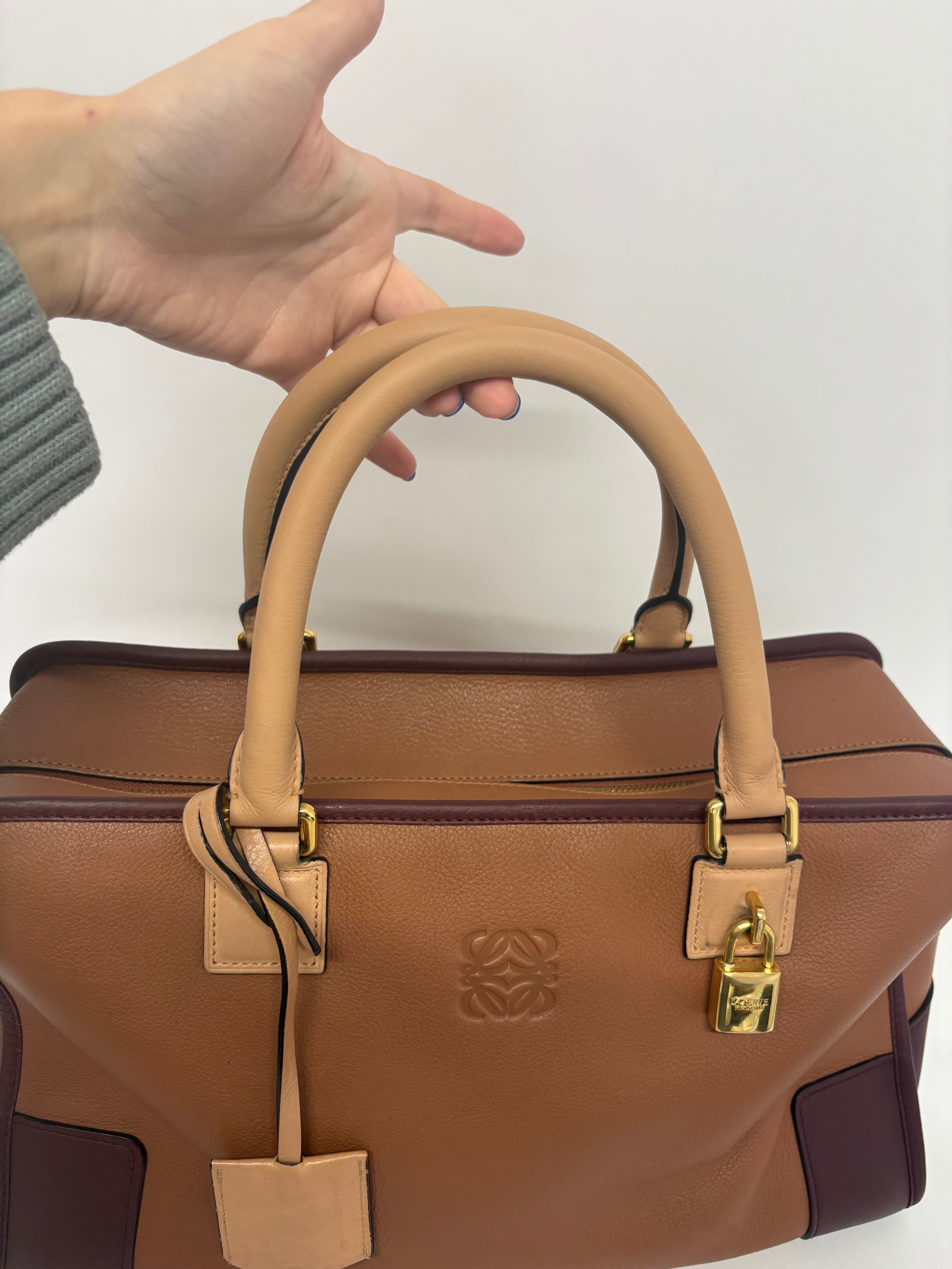 Loewe Amazona 35 Tricolor Marrón, Burdeos y Beige