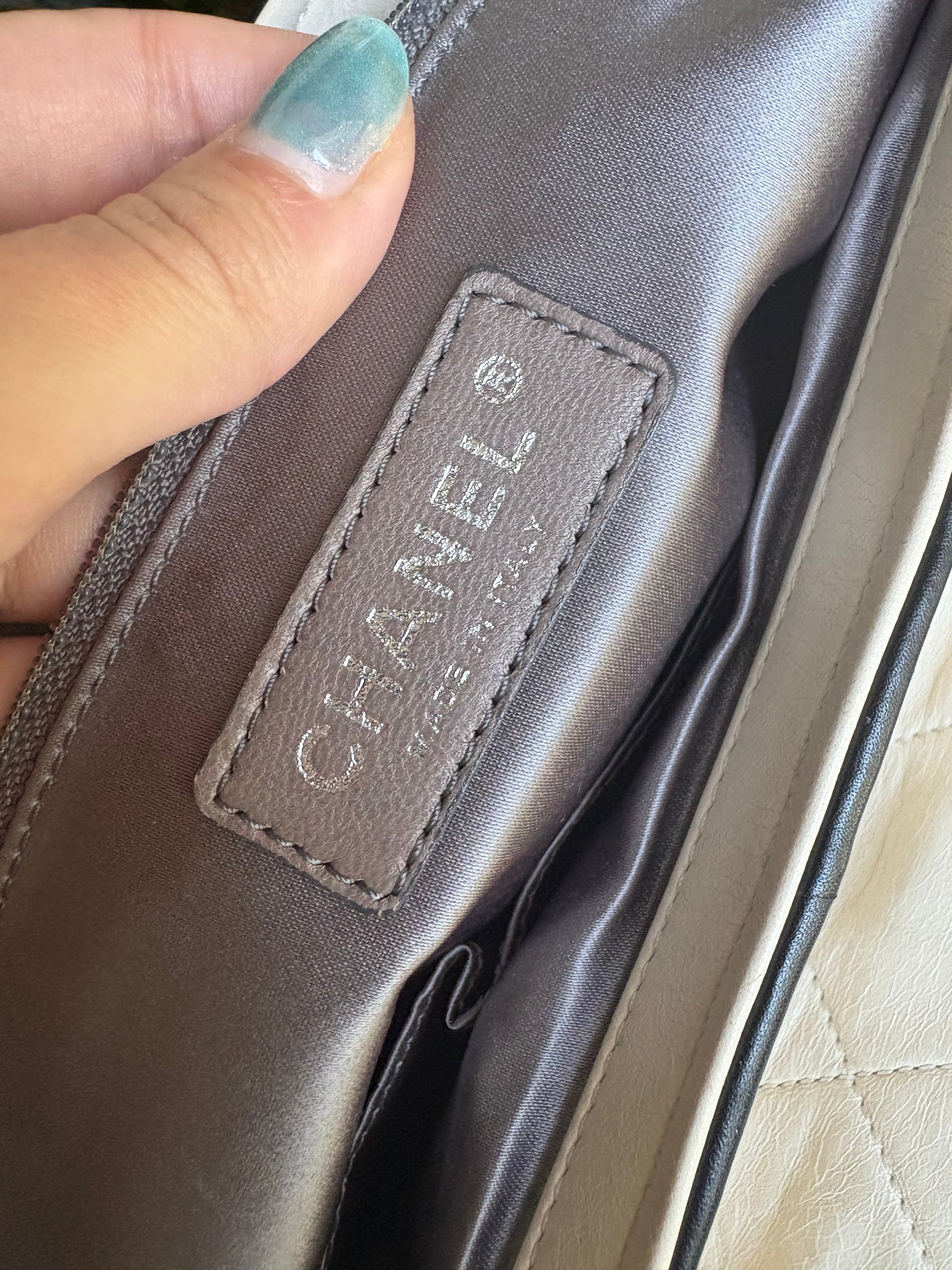 CHANEL - Reissue Accordion Flap blanco