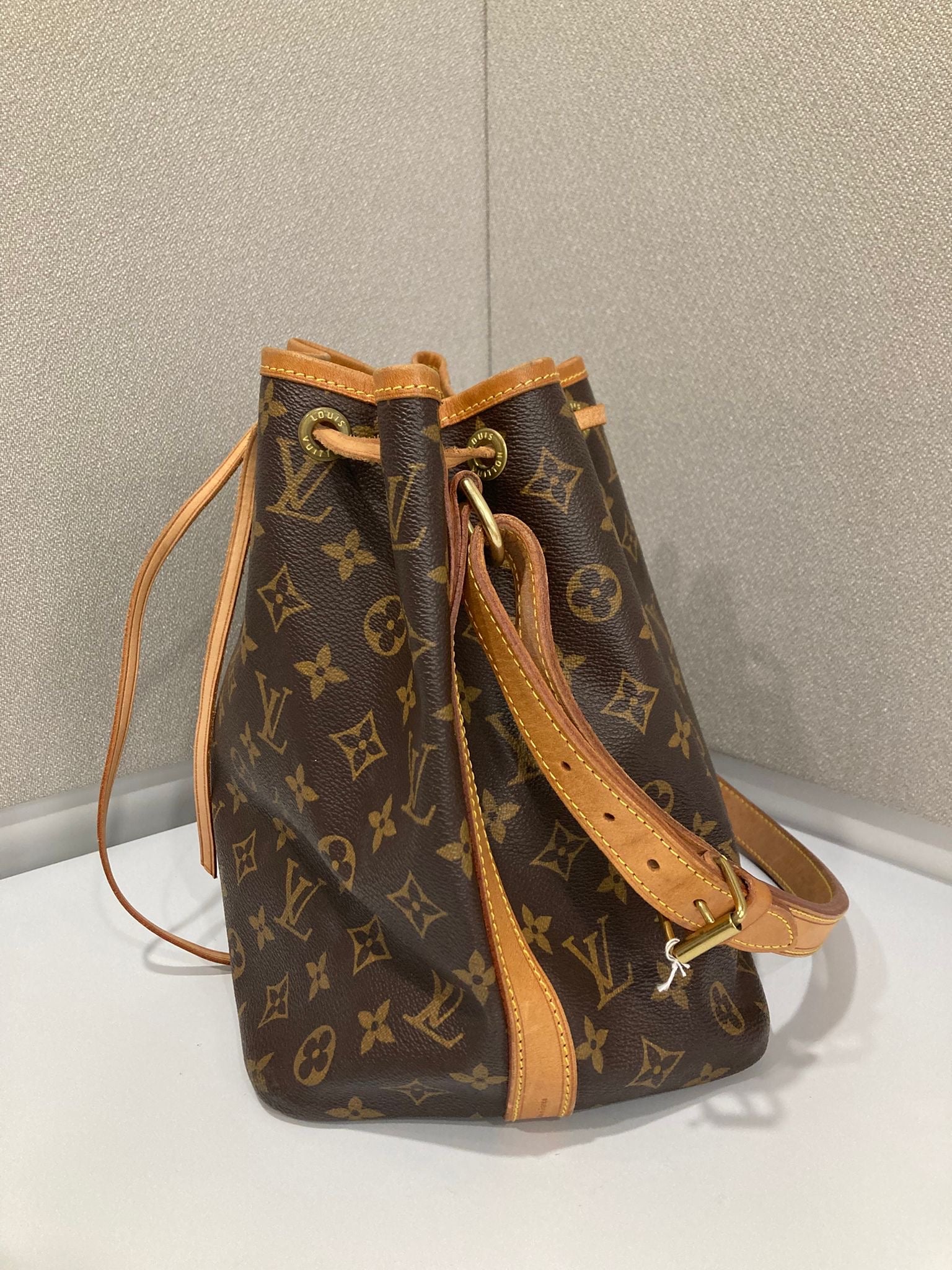 Louis Vuitton Petit Noé canvas monogram