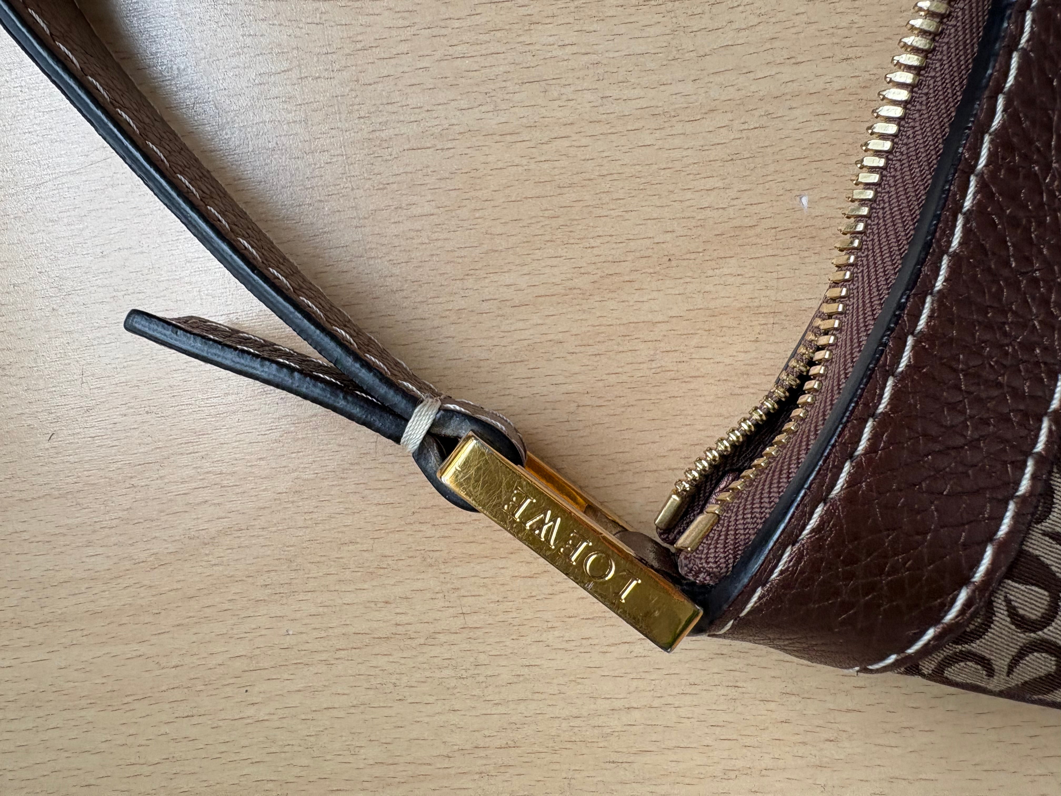 Loewe joyce vintage