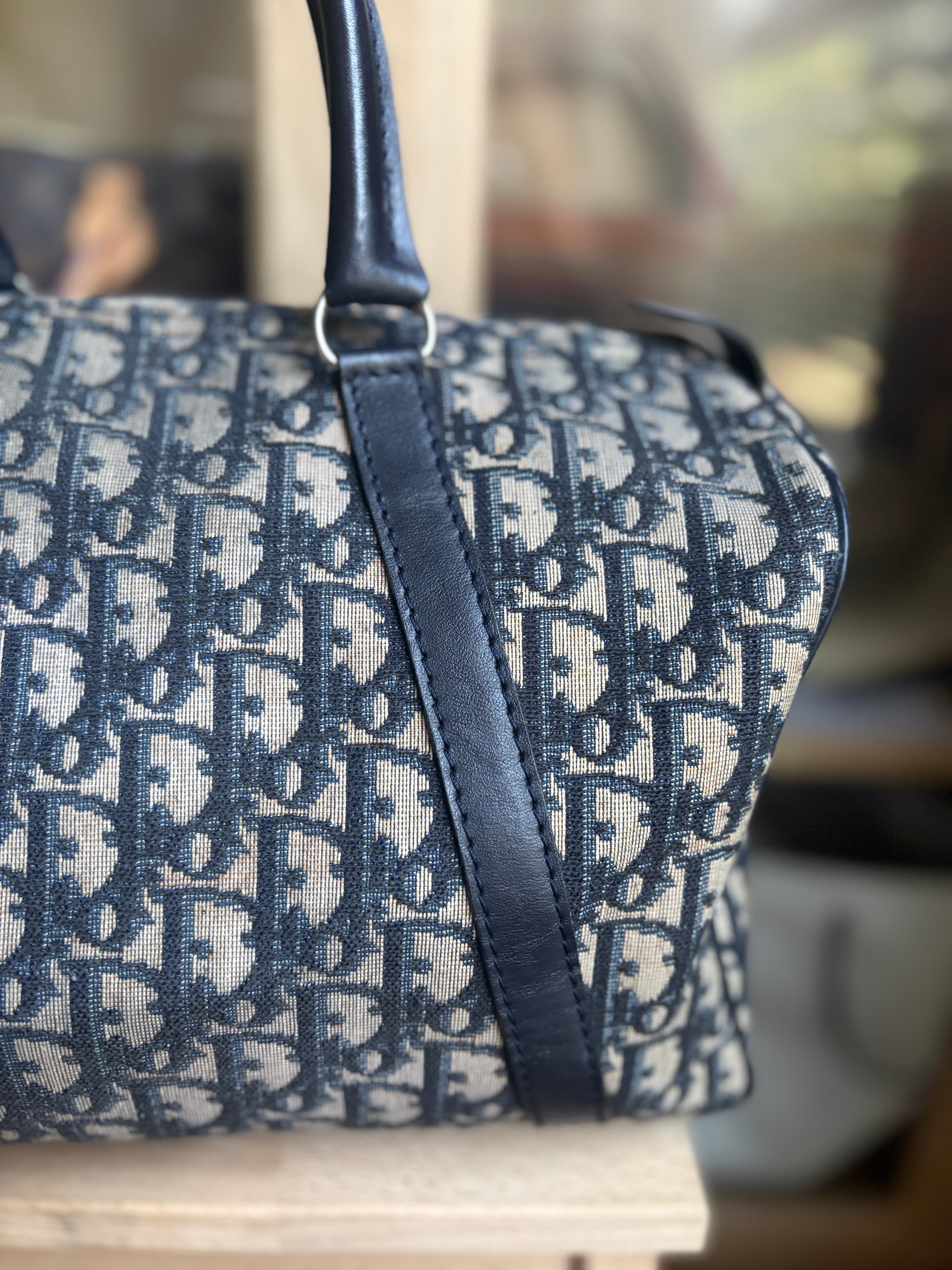 Bolso Dior Trotter Boston monograma Oblique azul marino – Talla 30