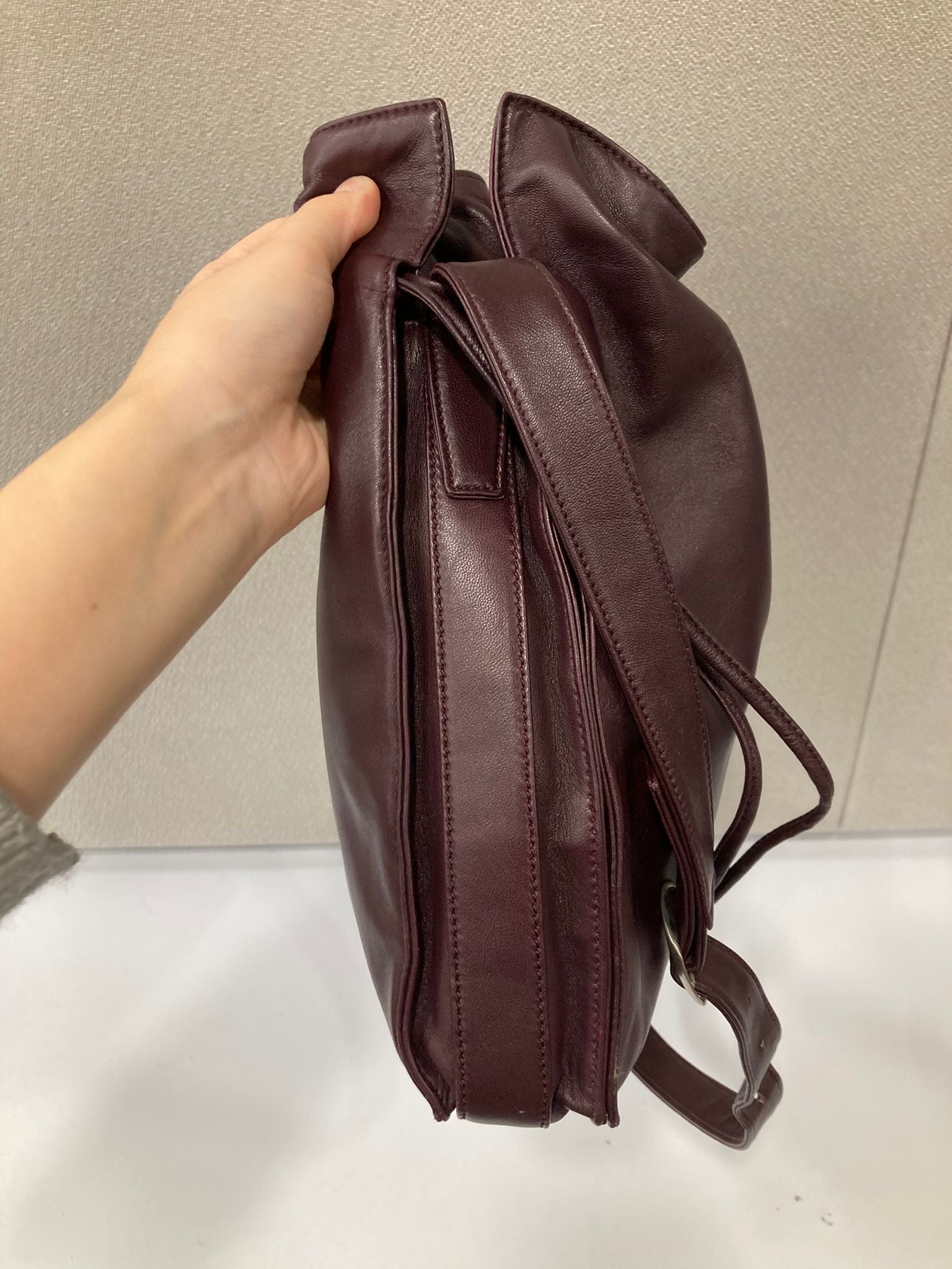 Loewe Flamenco Mediano burdeos Bandolera Piel Napa de Cordero