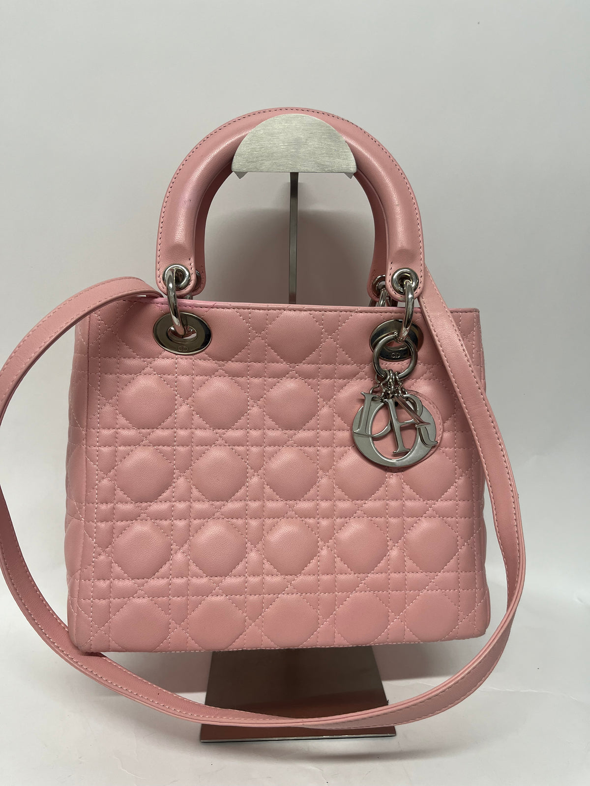 Christian Dior Lady Dior Medium Piel Cordero Rosa Claro Cannage