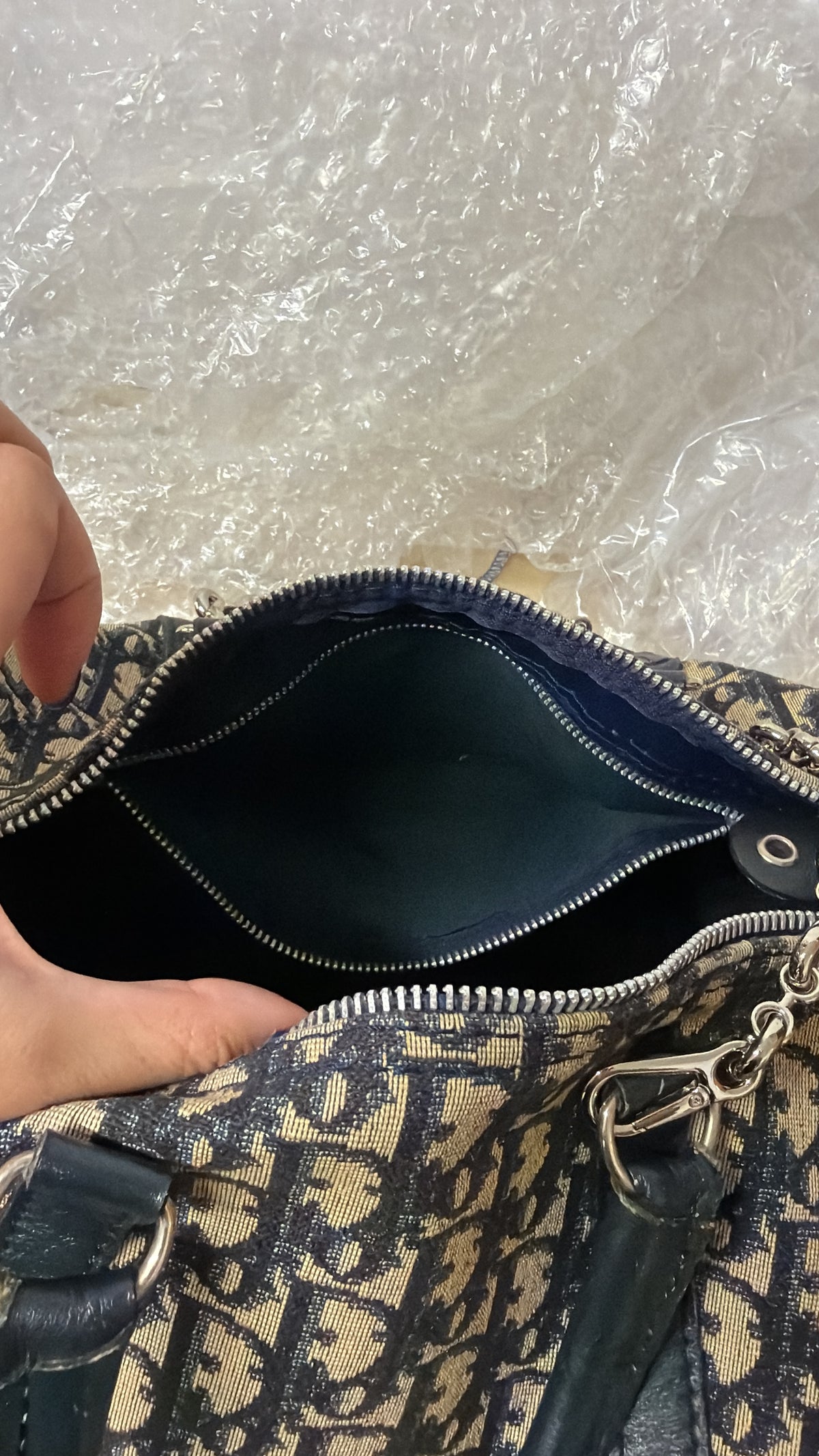 Christian Dior Boston 30 Lona Trotter con Interior en Piel Azul Marino