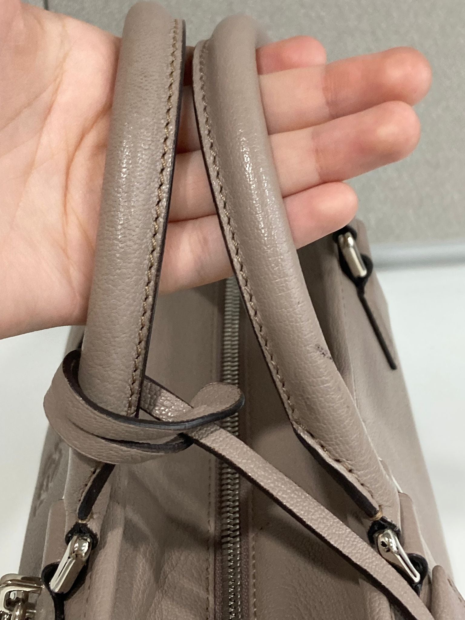 Loewe amazona 30 beige gris