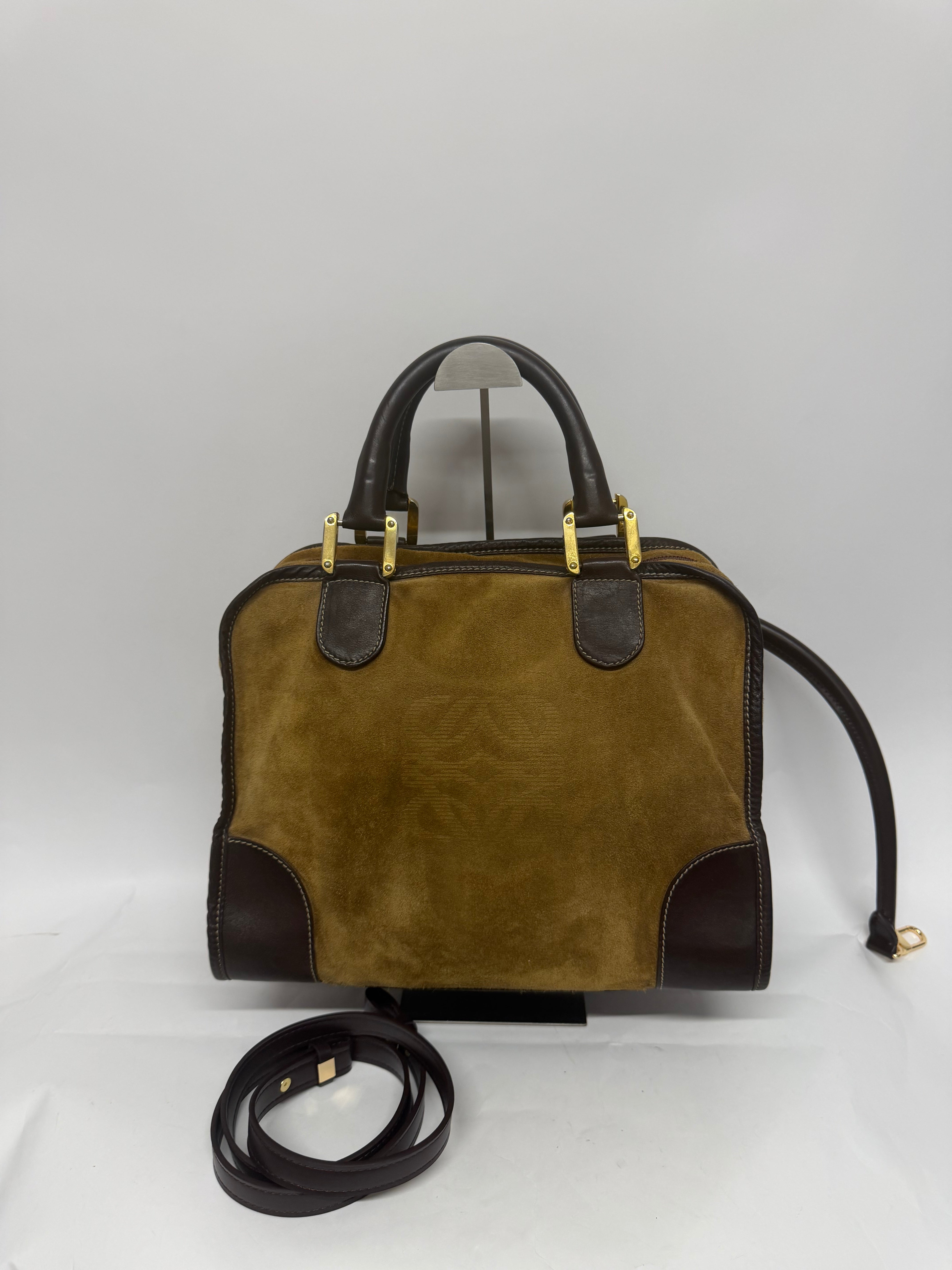 Loewe Amazona 32 Vintage Ante Oro
