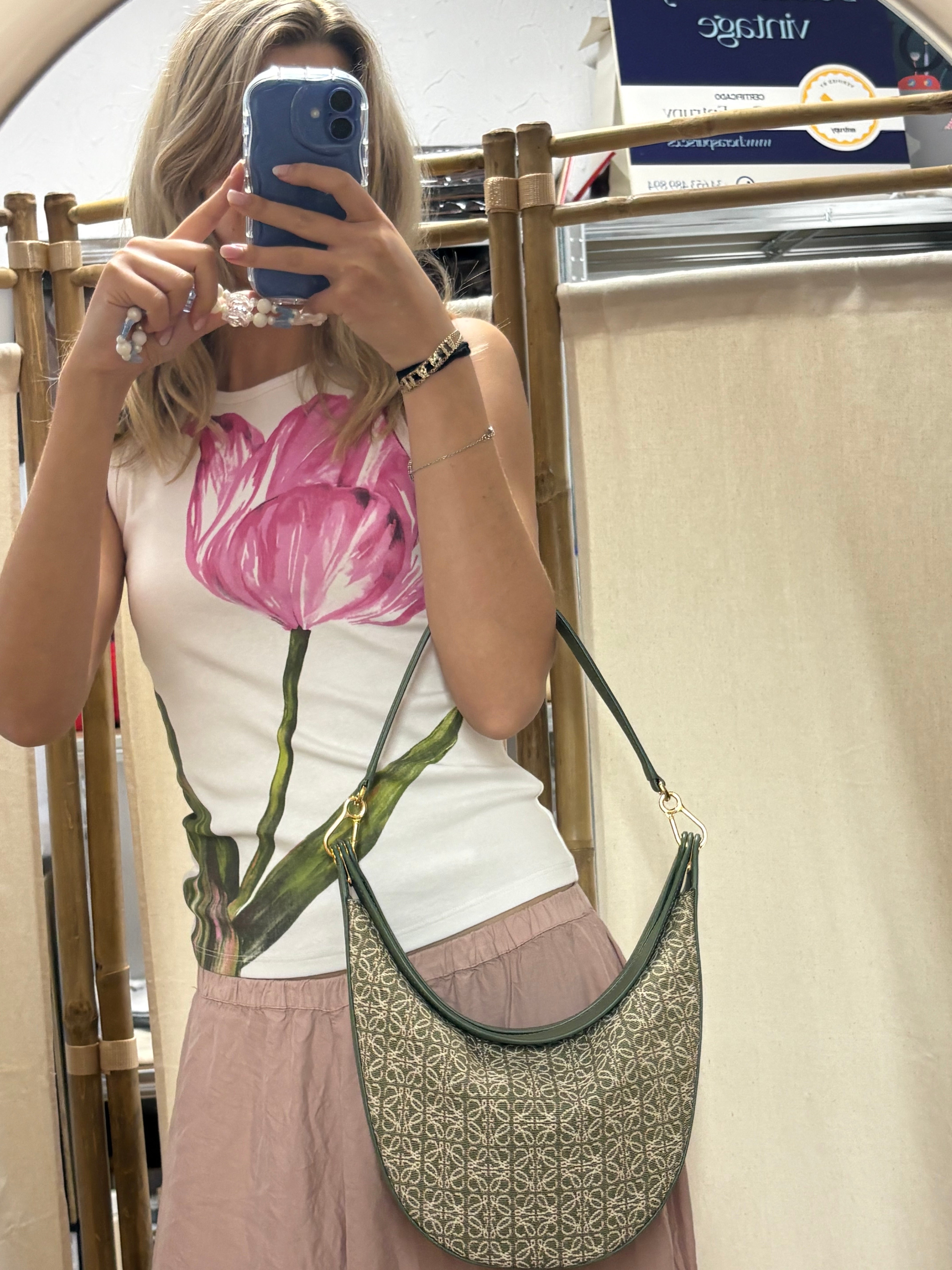 Loewe Luna Hobo Verde Anagrama