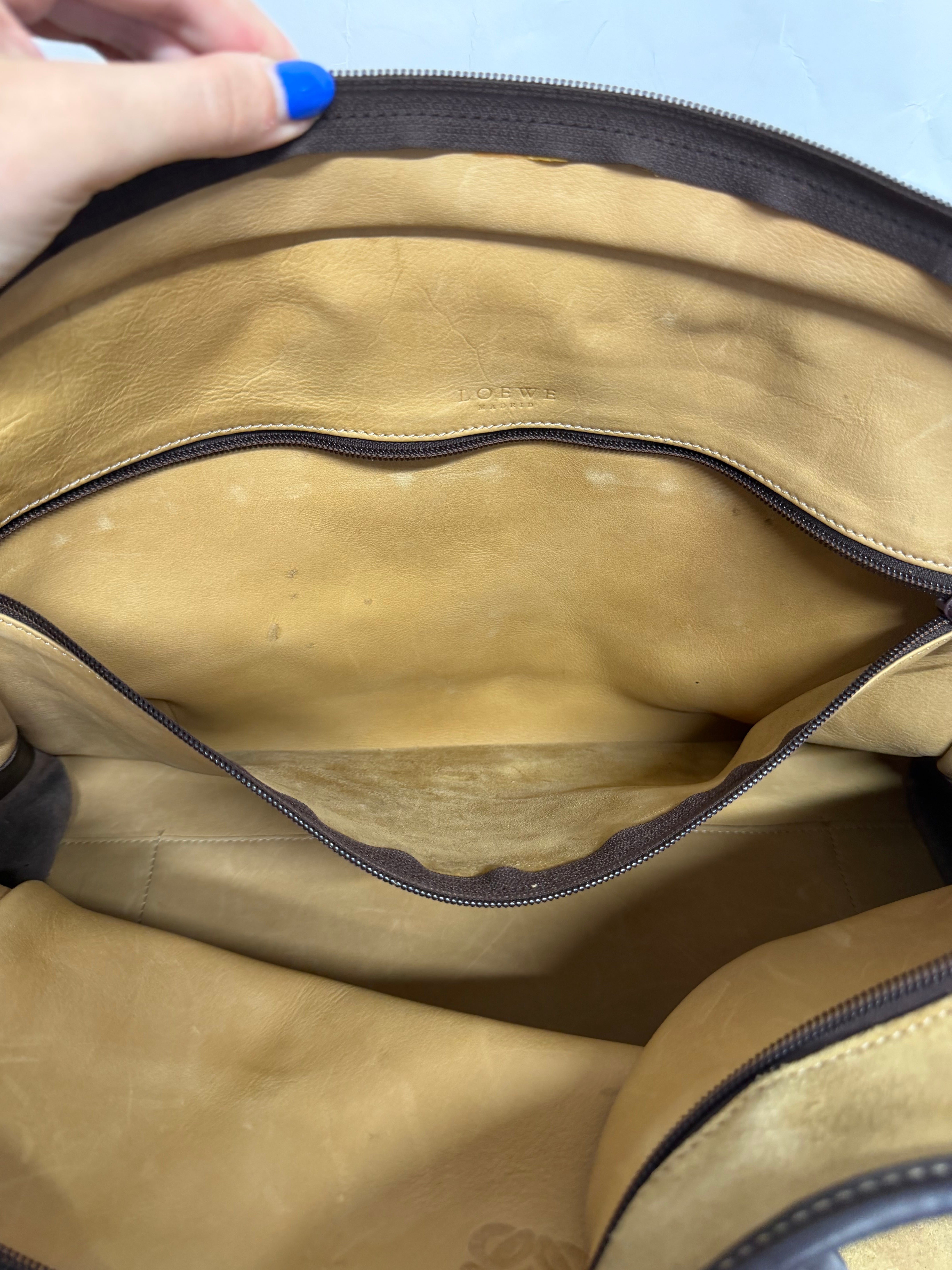 Loewe Amazona 36 | Ante Oro