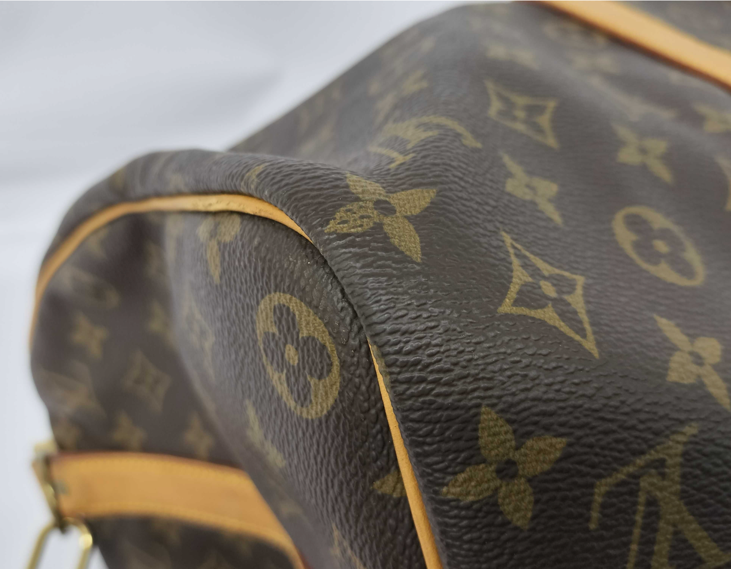 Louis Vuitton Keepall Bandoulière 45 – Monogram clásico con correa | 45 cm