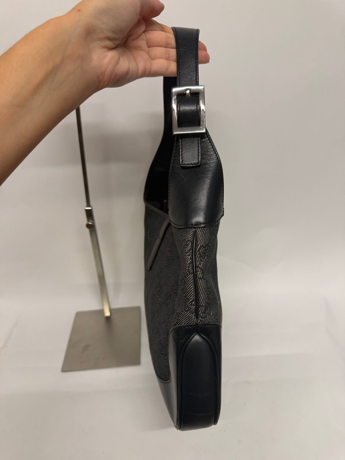 Gucci Jackie Mediano GG Negro Herrajes Plateados