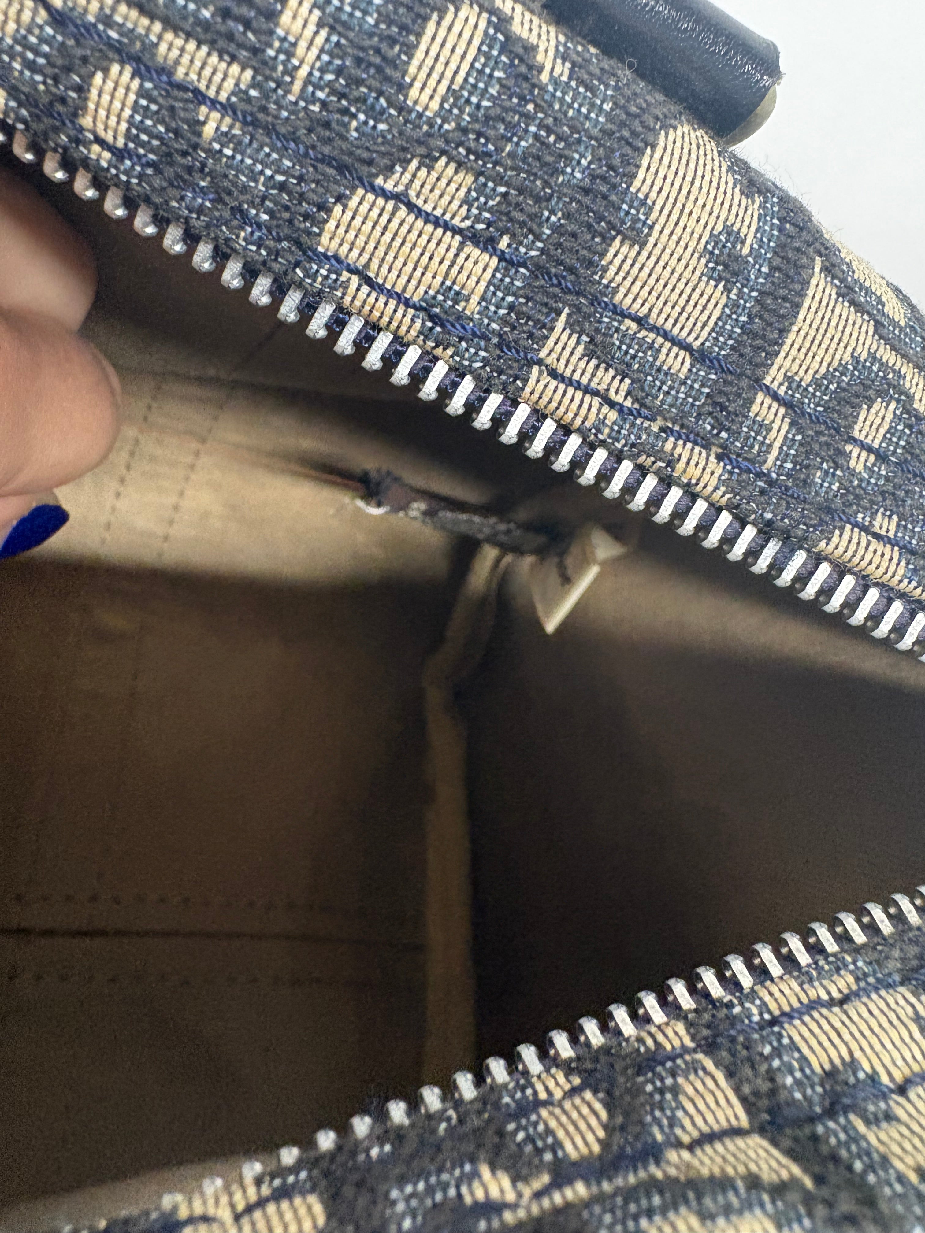 Christian Dior Boston Trotter 30 Azul marino – Con Bandolera