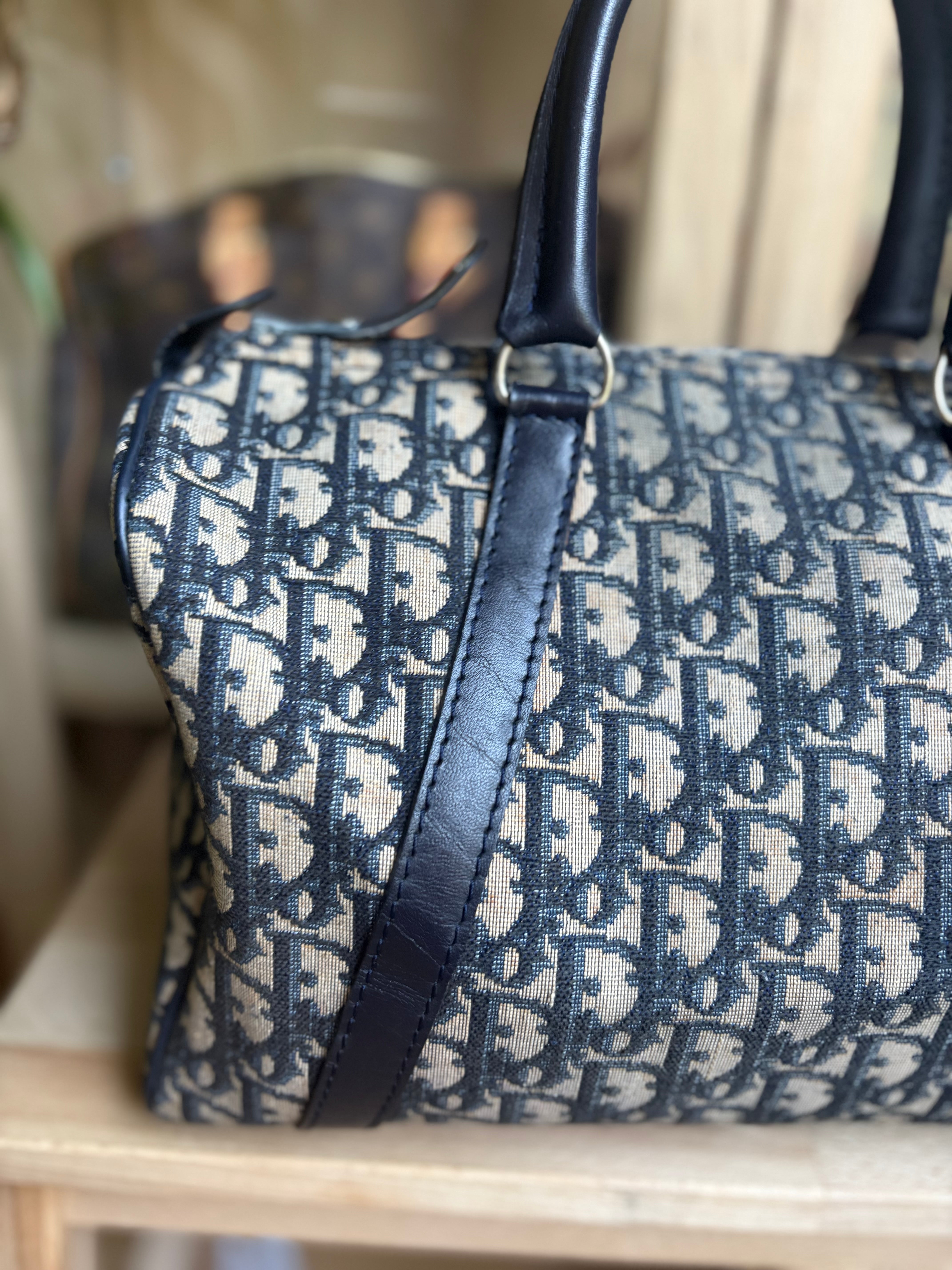 Bolso Dior Trotter Boston monograma Oblique azul marino – Talla 30