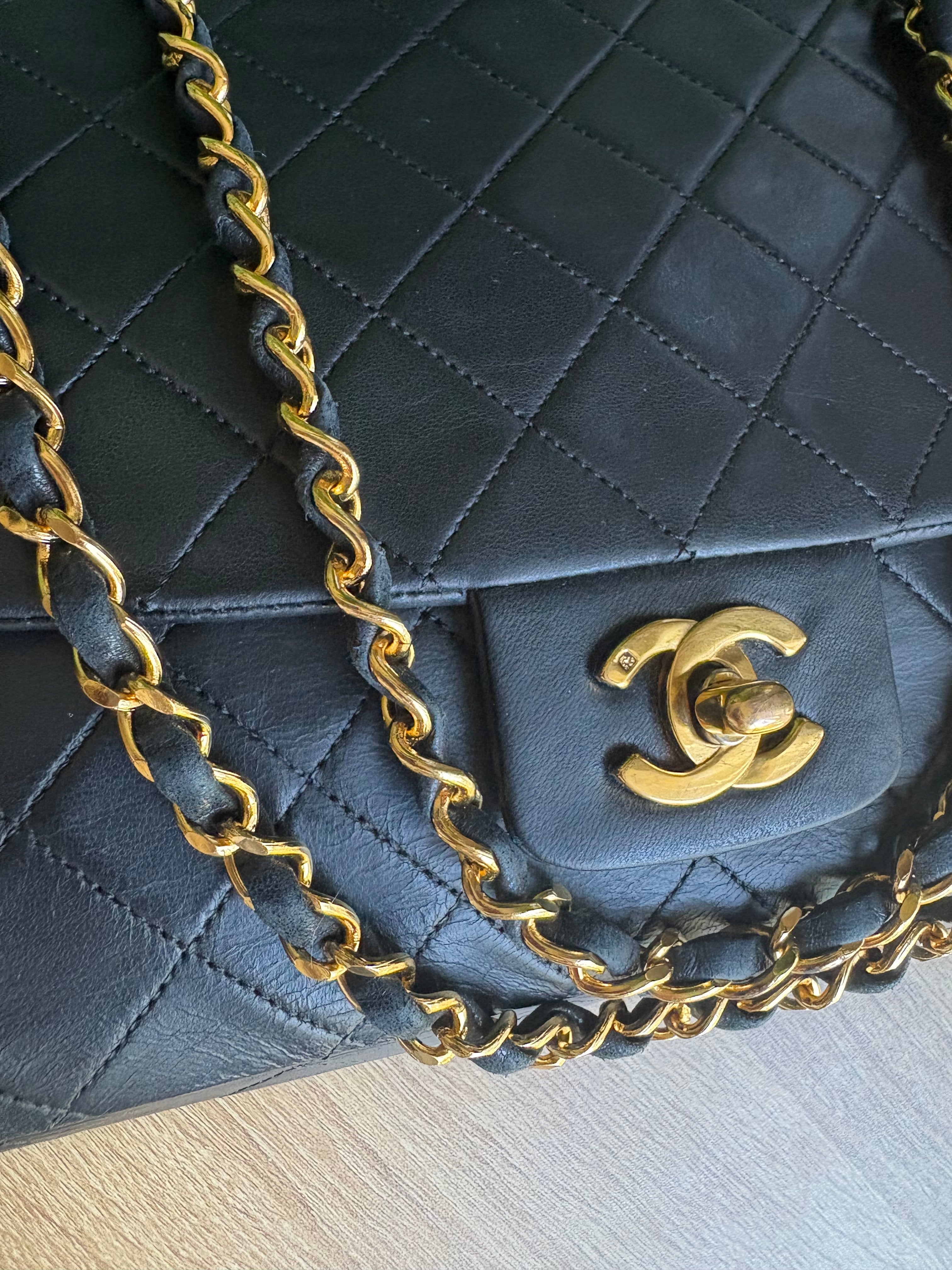 Bolso Chanel Vintage Timeless 27