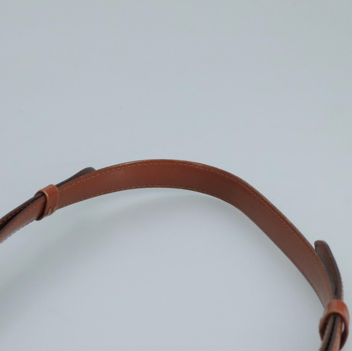 Louis Vuitton Cluny Marrón