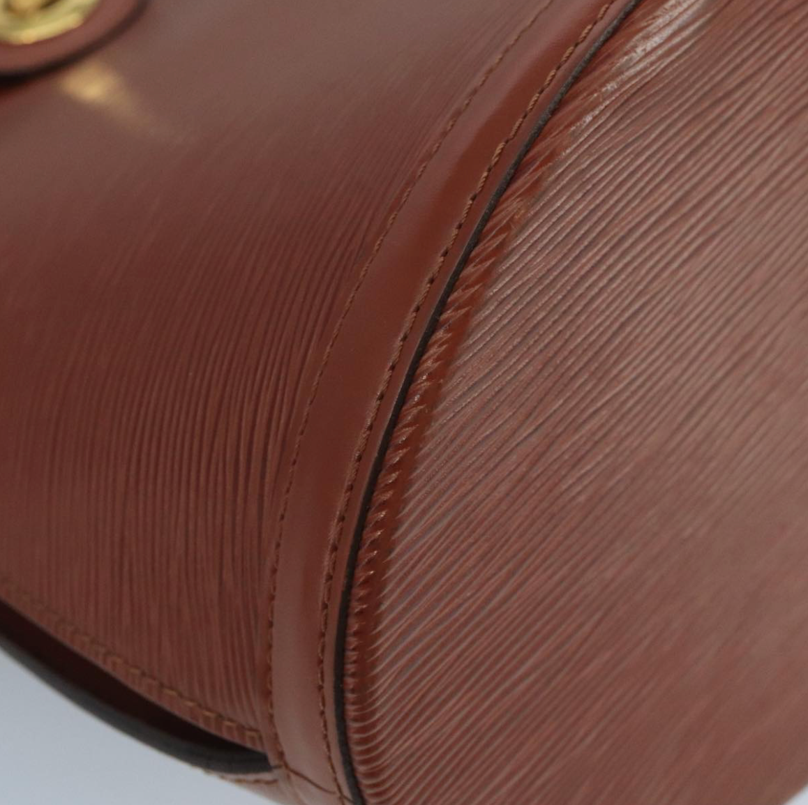 Louis Vuitton Cluny Marrón