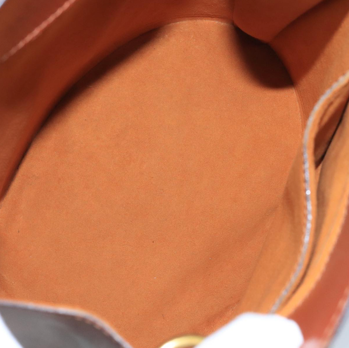 Louis Vuitton Cluny Marrón