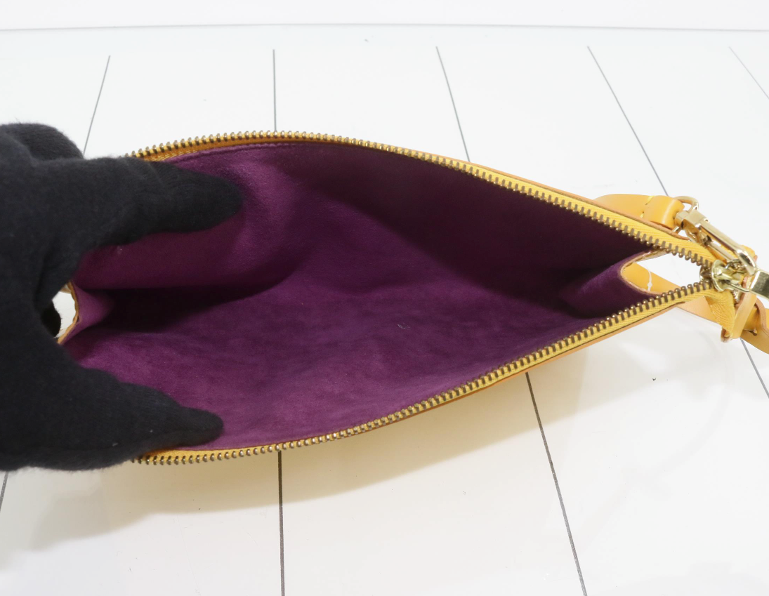 LV Epi Amarillo Pochette Tassili Yellow
