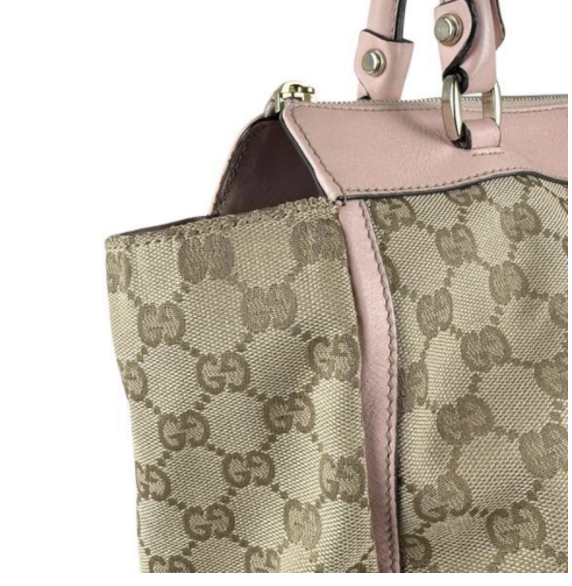 Gucci Abbey Hobo Beige con Asas en Rosa