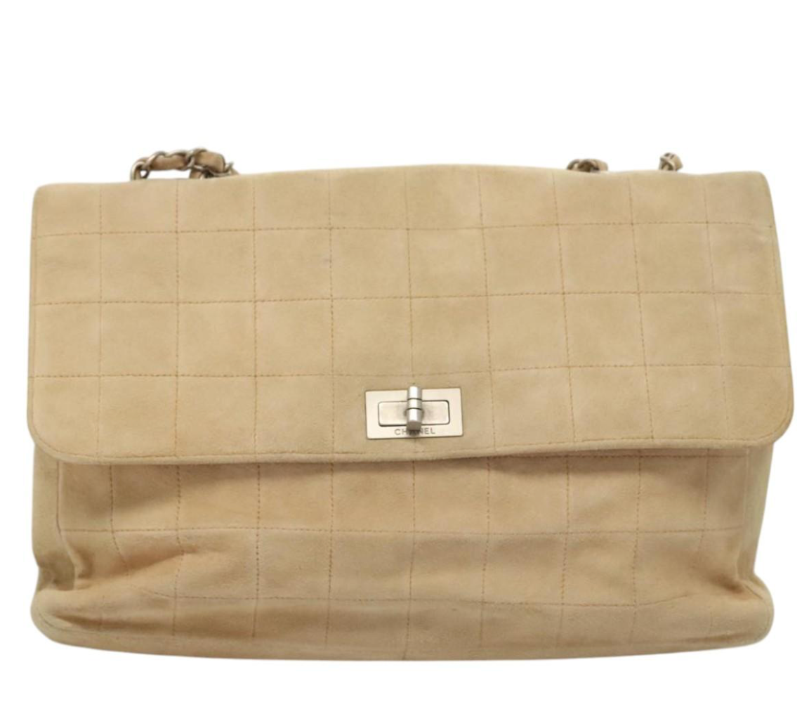 Chanel Chocolate Bar en Ante Beige