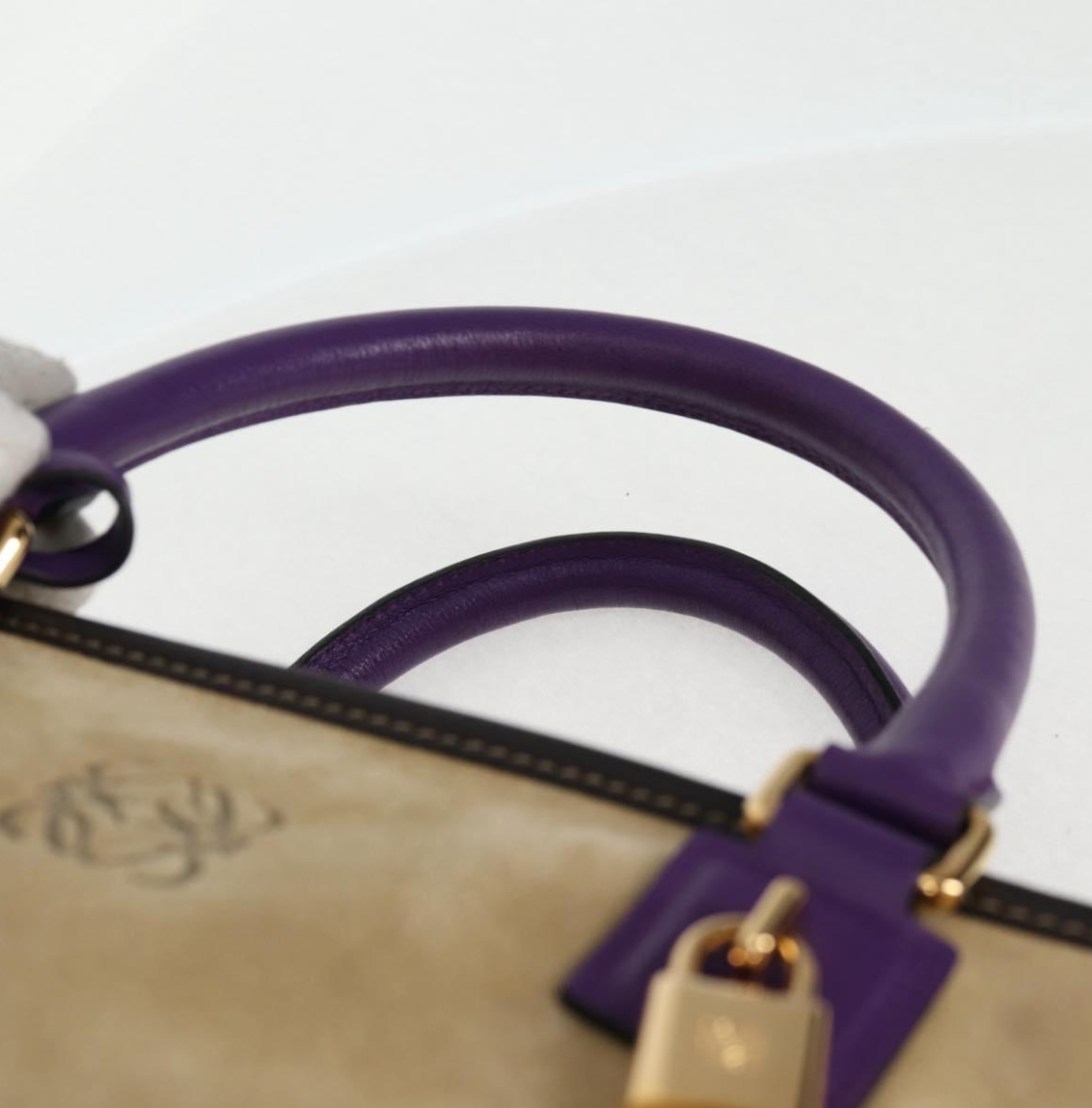 Loewe Amazona edición especial en ante tricolor marrón y morado