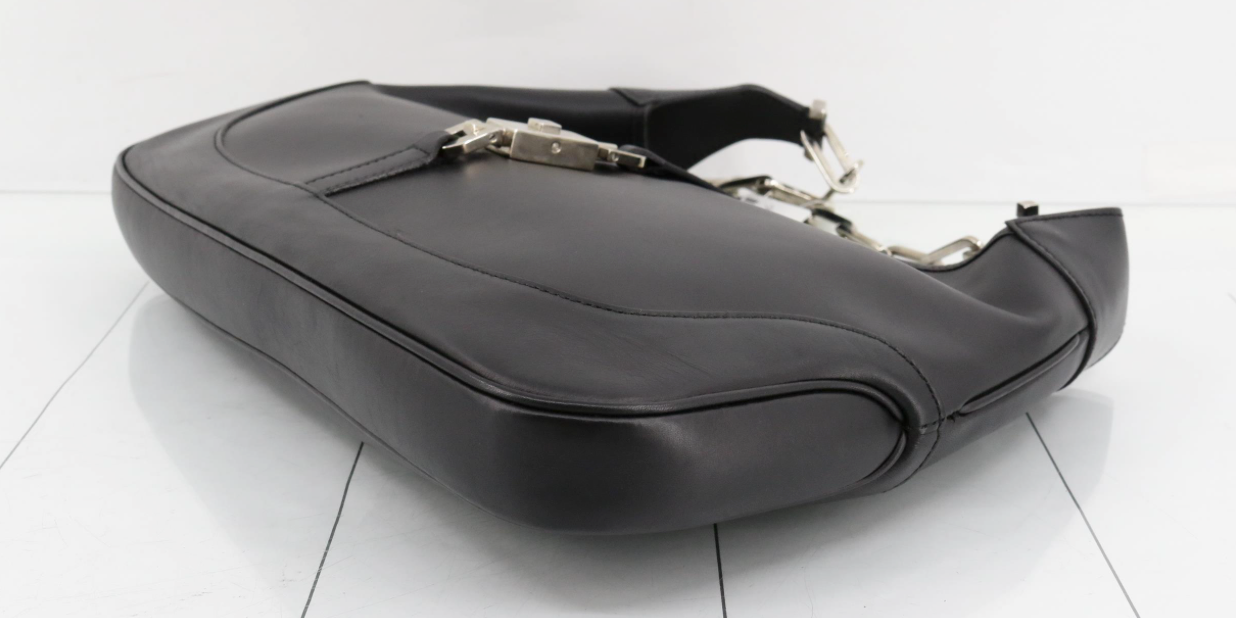 Gucci Jackie Chain Edition en piel negra