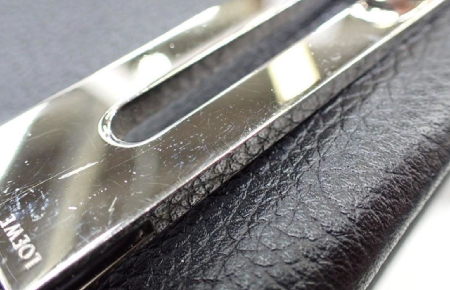 Loewe Missy Negro