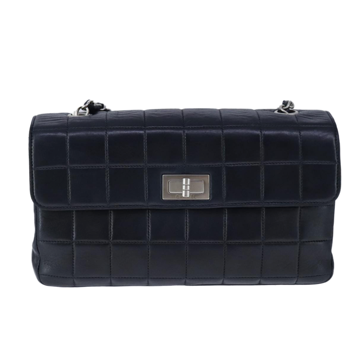 Chanel Chocolate Bar en piel negra