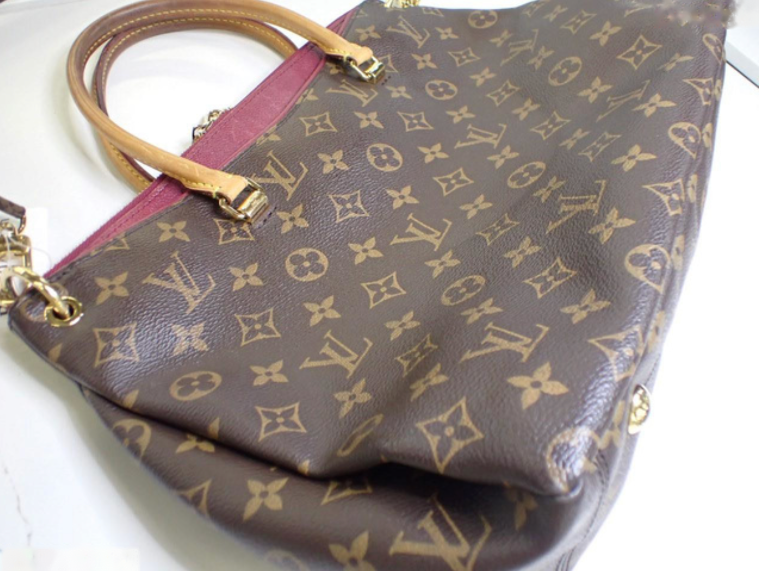 Louis Vuitton Pallas Monogram bandolera