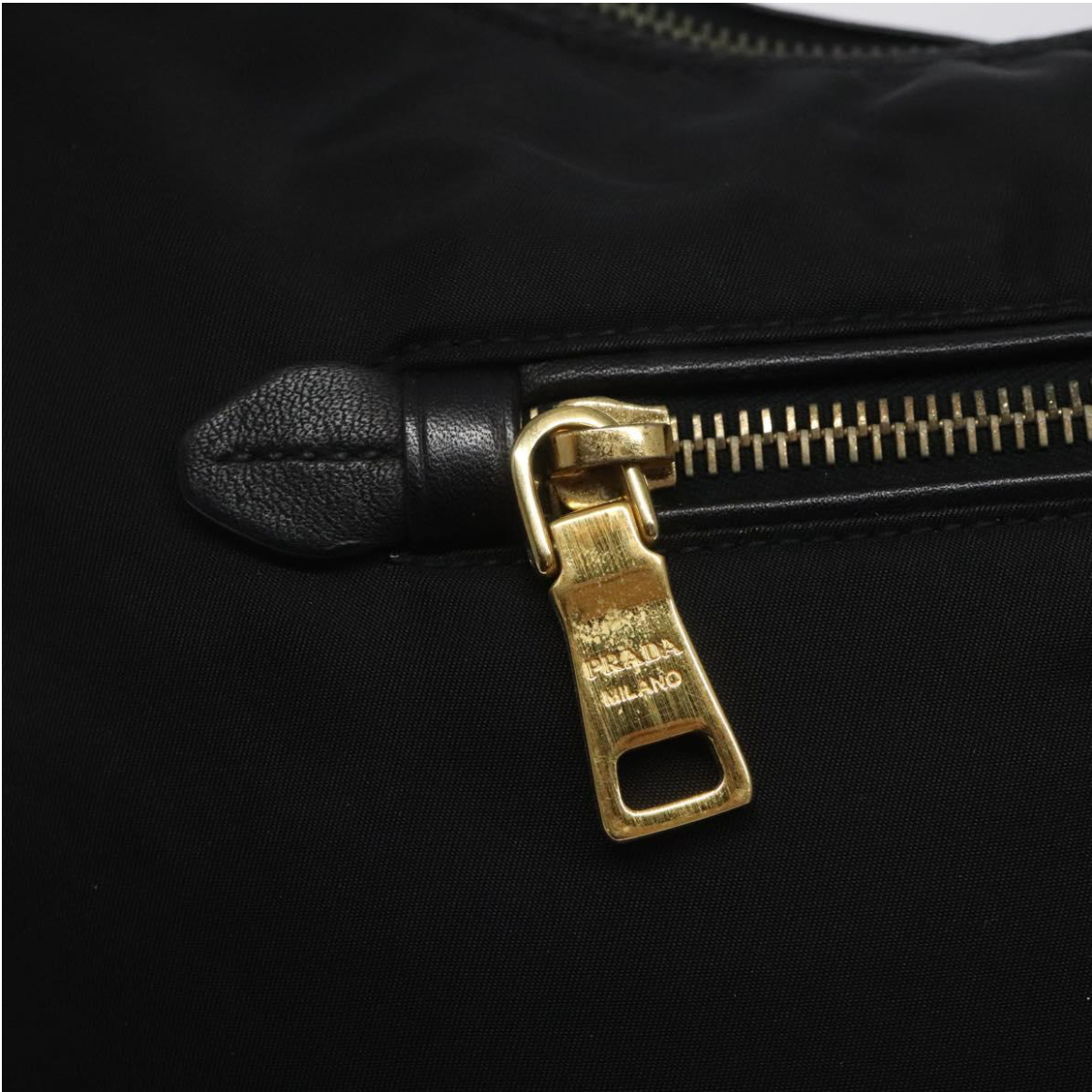 Prada Tessuto Nylon Negro