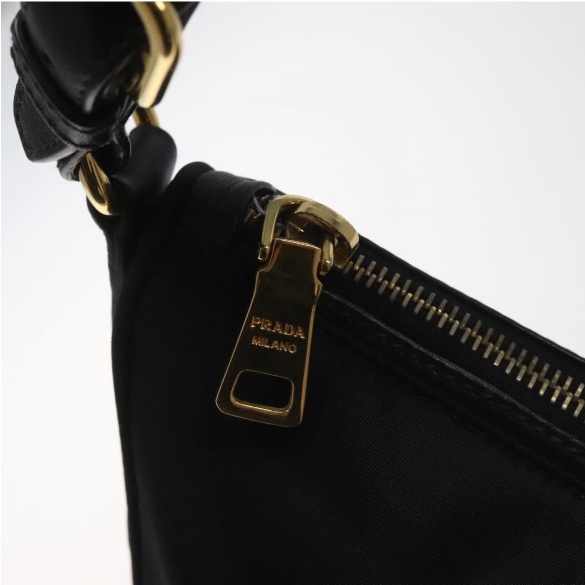 Prada Tessuto Nylon Negro
